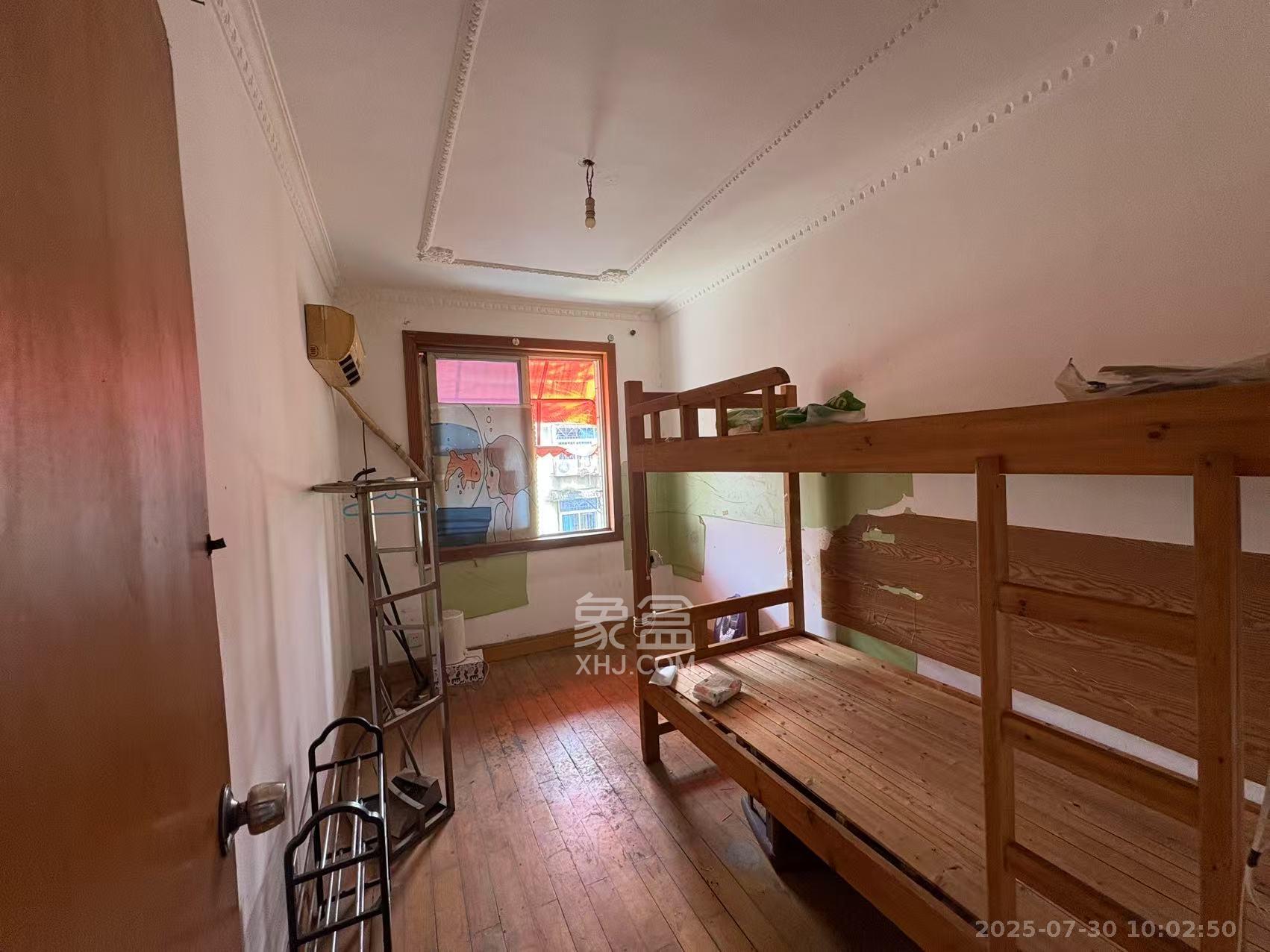 高升楼 4室2厅2卫 2200.0元/月 高升楼 4室2厅2卫 2200.0元/月室内图