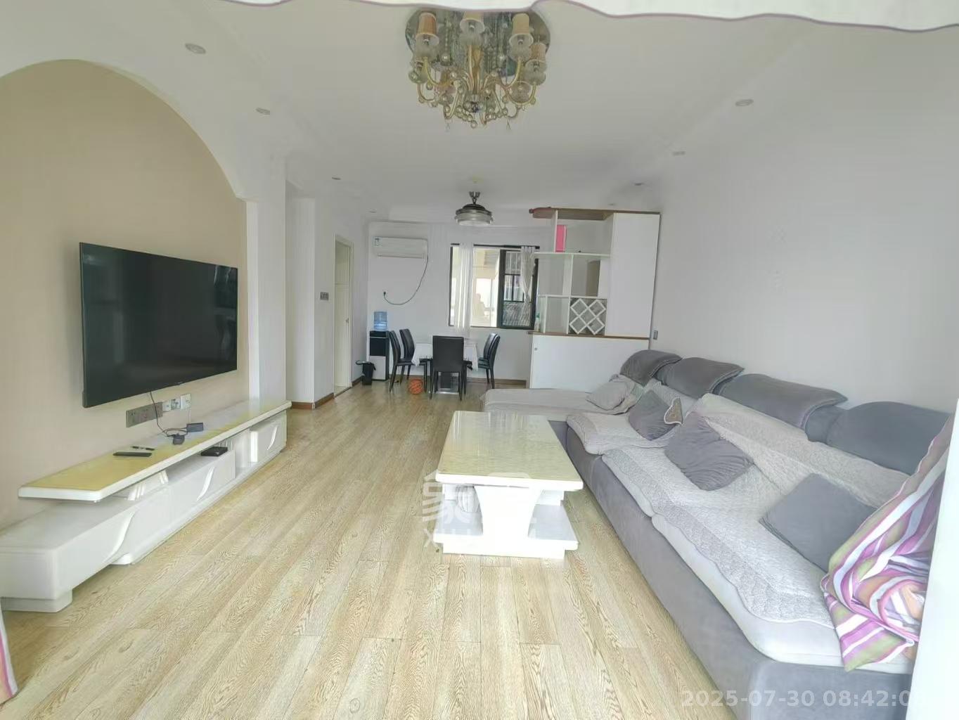 卓越蔚蓝海岸三期 2室2厅1卫 2500.0元/月 卓越蔚蓝海岸三期 2室2厅1卫 2500.0元/月室内图