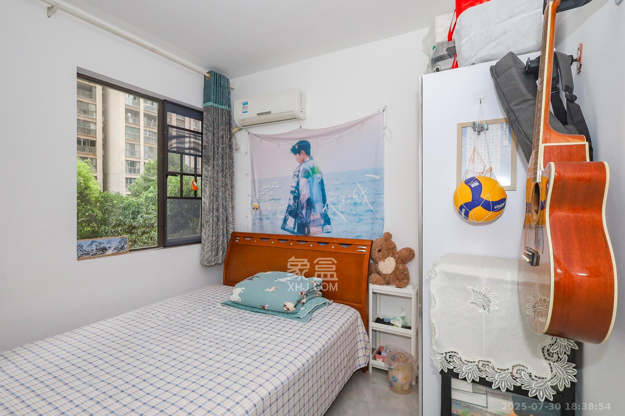 旭辉藏郡(藏郡、旭湘华府)  3室2厅1卫    240.0万 旭辉藏郡(藏郡、旭湘华府)  3室2厅1卫    240.0万卧室