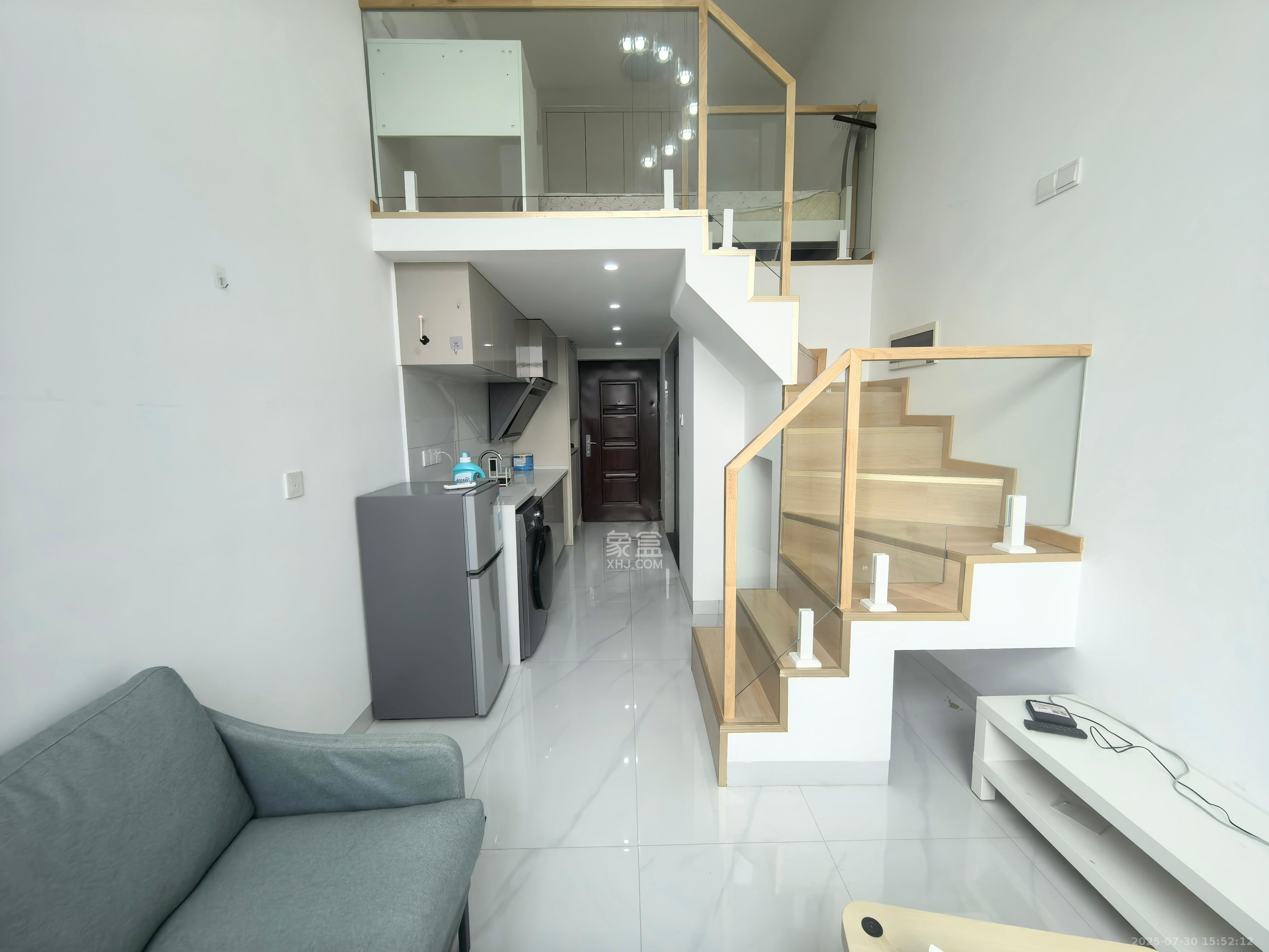 新长海D1站 1室1厅1卫 1400.0元/月 新长海D1站 1室1厅1卫 1400.0元/月室内图