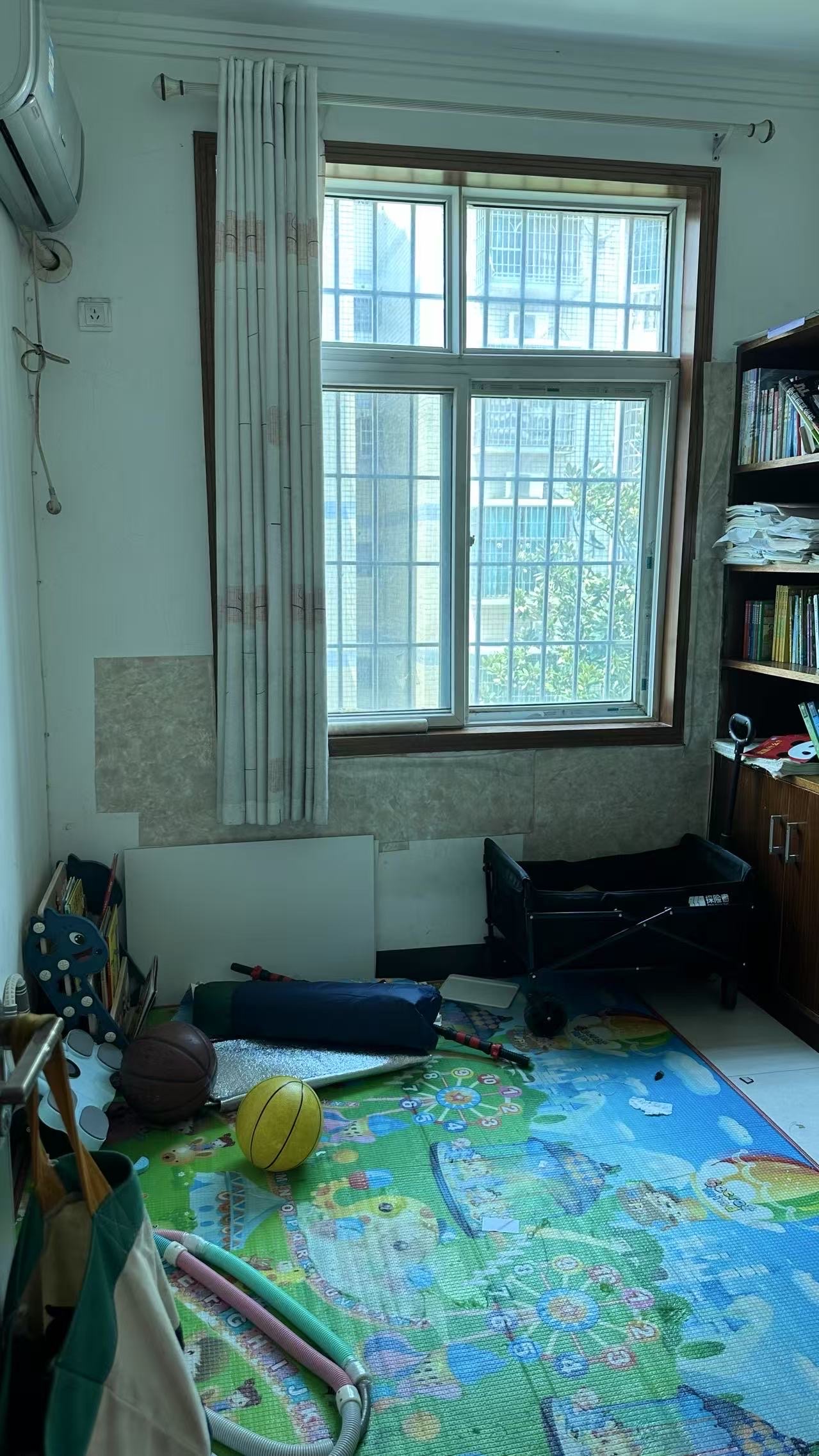 宏泰阳光家园  3室2厅2卫    1000.0元/月室内图