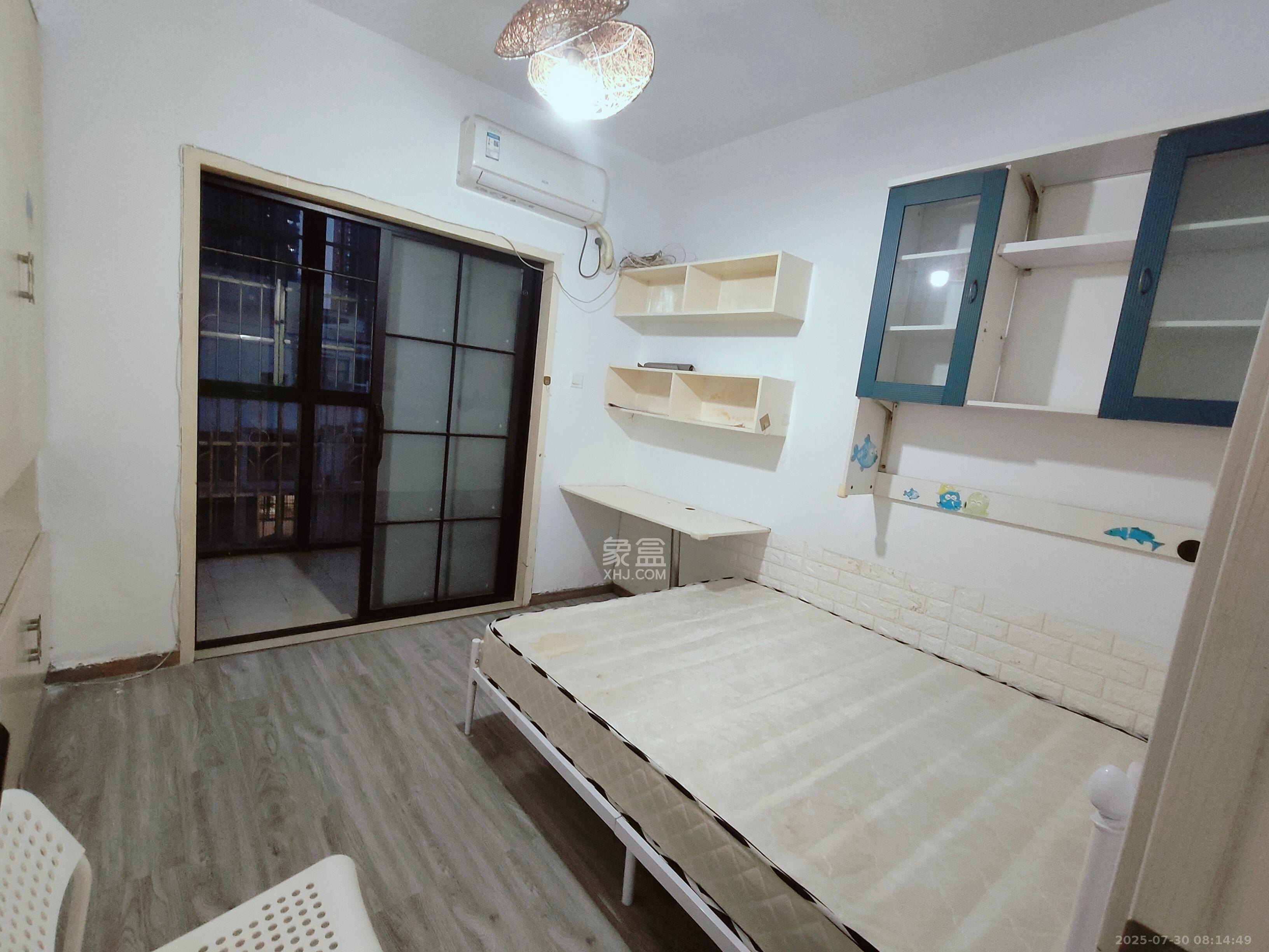 永宏佳园  3室1厅2卫    2700.0元/月 永宏佳园  3室1厅2卫    2700.0元/月室内图