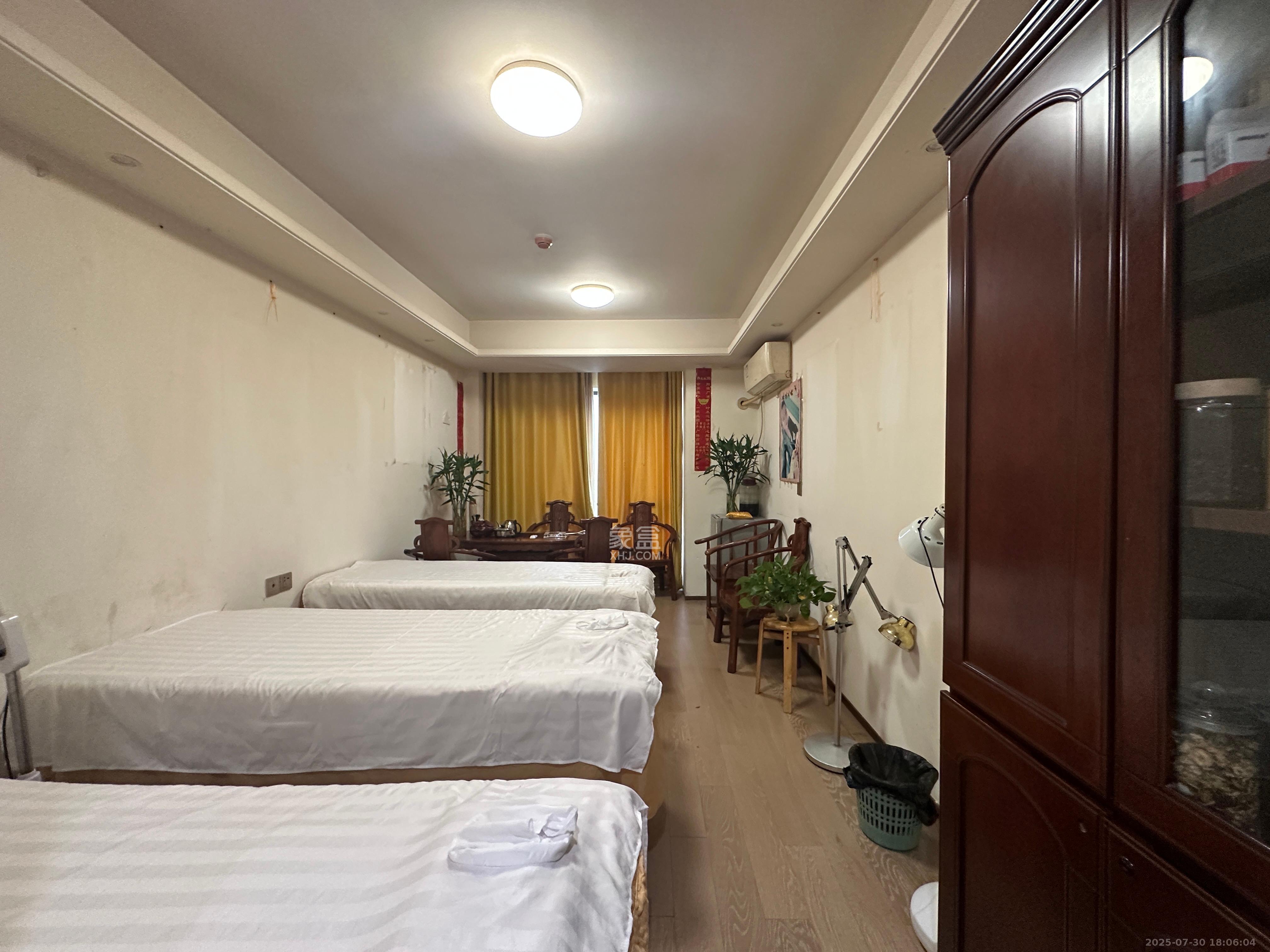 旭辉华宇南宸府  1室1厅1卫    1350.0元/月 旭辉华宇南宸府  1室1厅1卫    1350.0元/月室内图