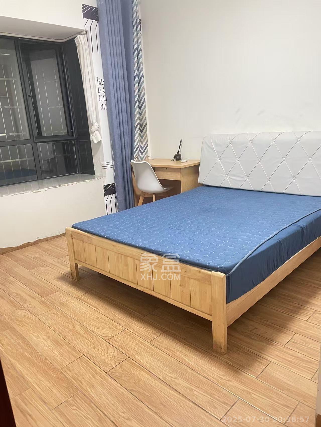 湘府名邸(同力家园) 4室0厅0卫 2800.0元/月 湘府名邸(同力家园) 4室0厅0卫 2800.0元/月室内图