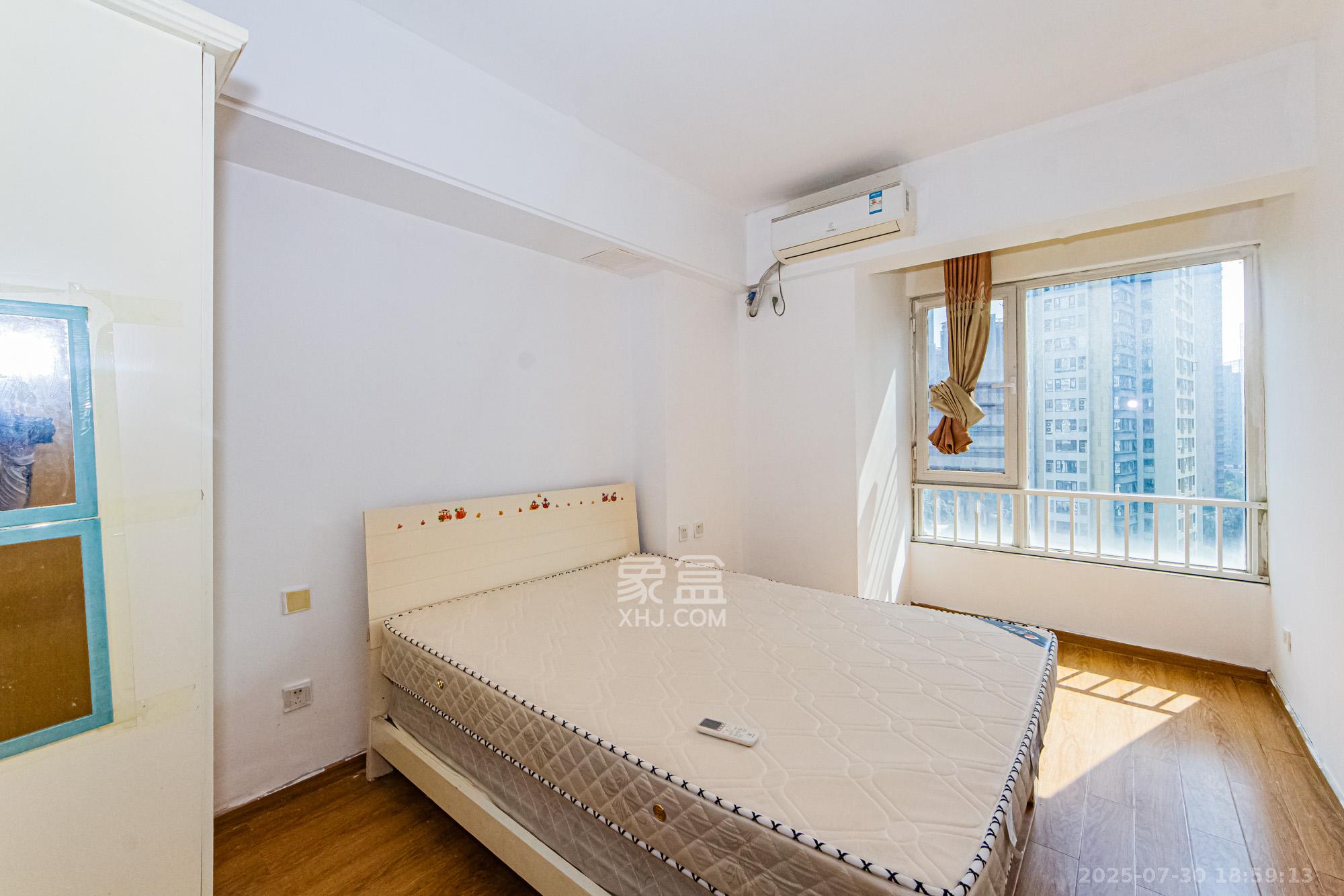 北辰三角洲E3区  1室1厅1卫    1850.0元/月 北辰三角洲E3区  1室1厅1卫    1850.0元/月室内图