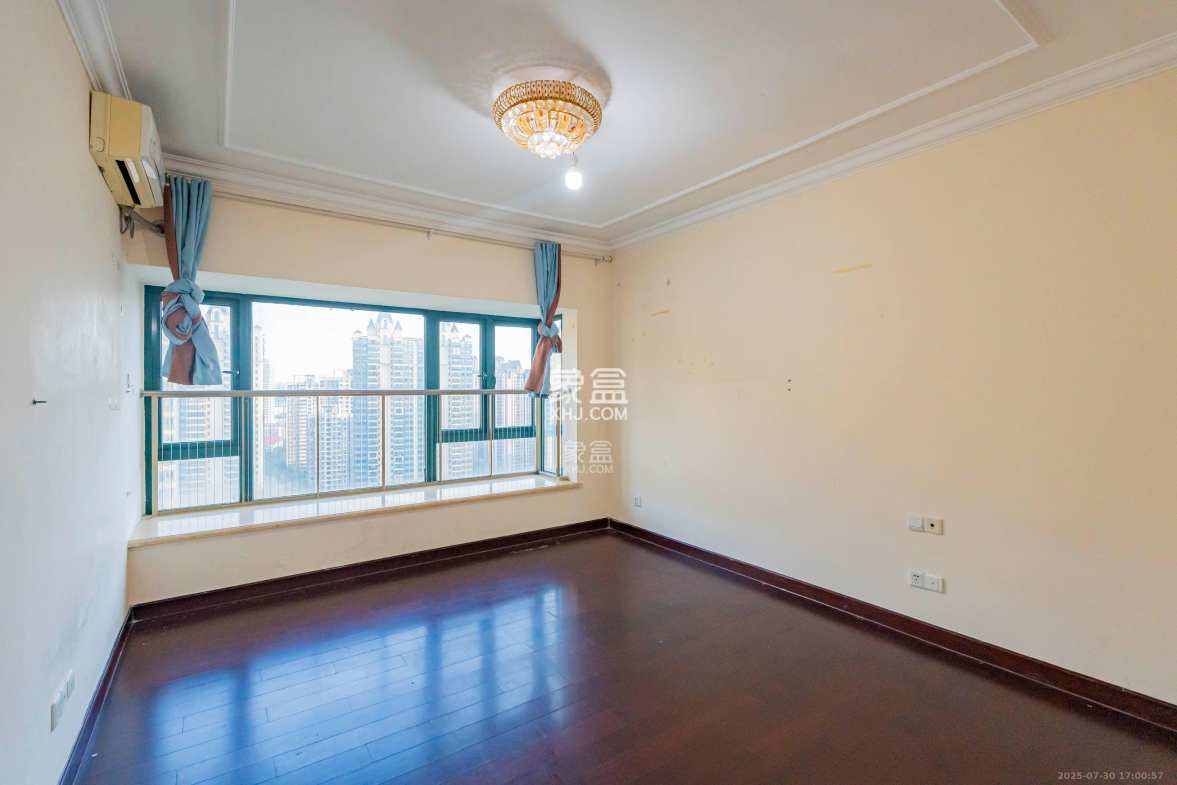 恒大雅苑  3室2厅2卫    2500.0元/月 恒大雅苑  3室2厅2卫    2500.0元/月室内图