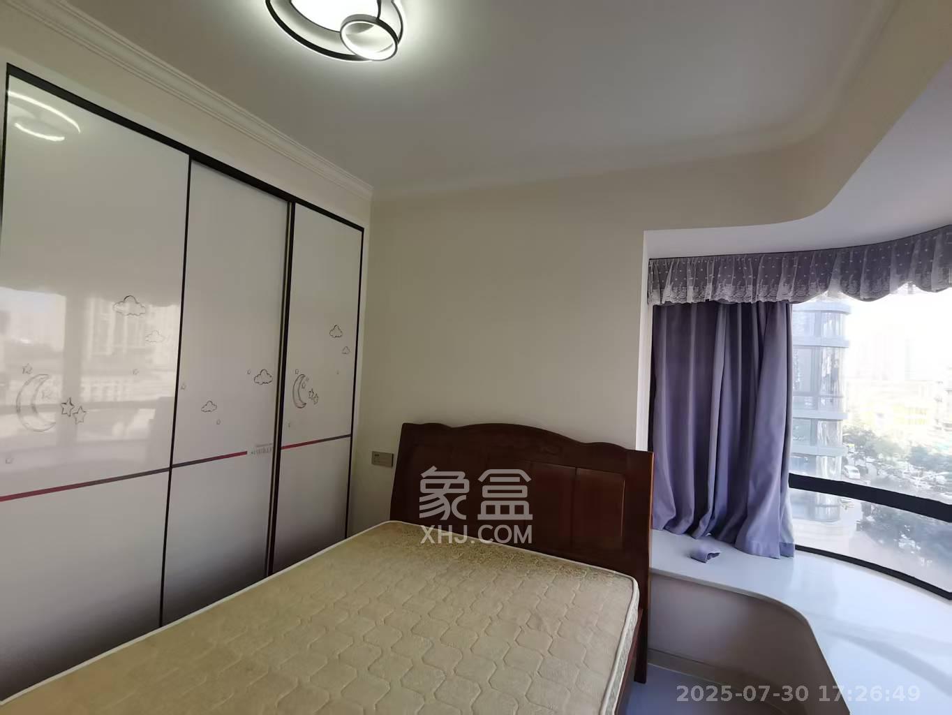 明昇壹城（明昇时代广场）一期  3室2厅2卫   4000.00元/月室内图