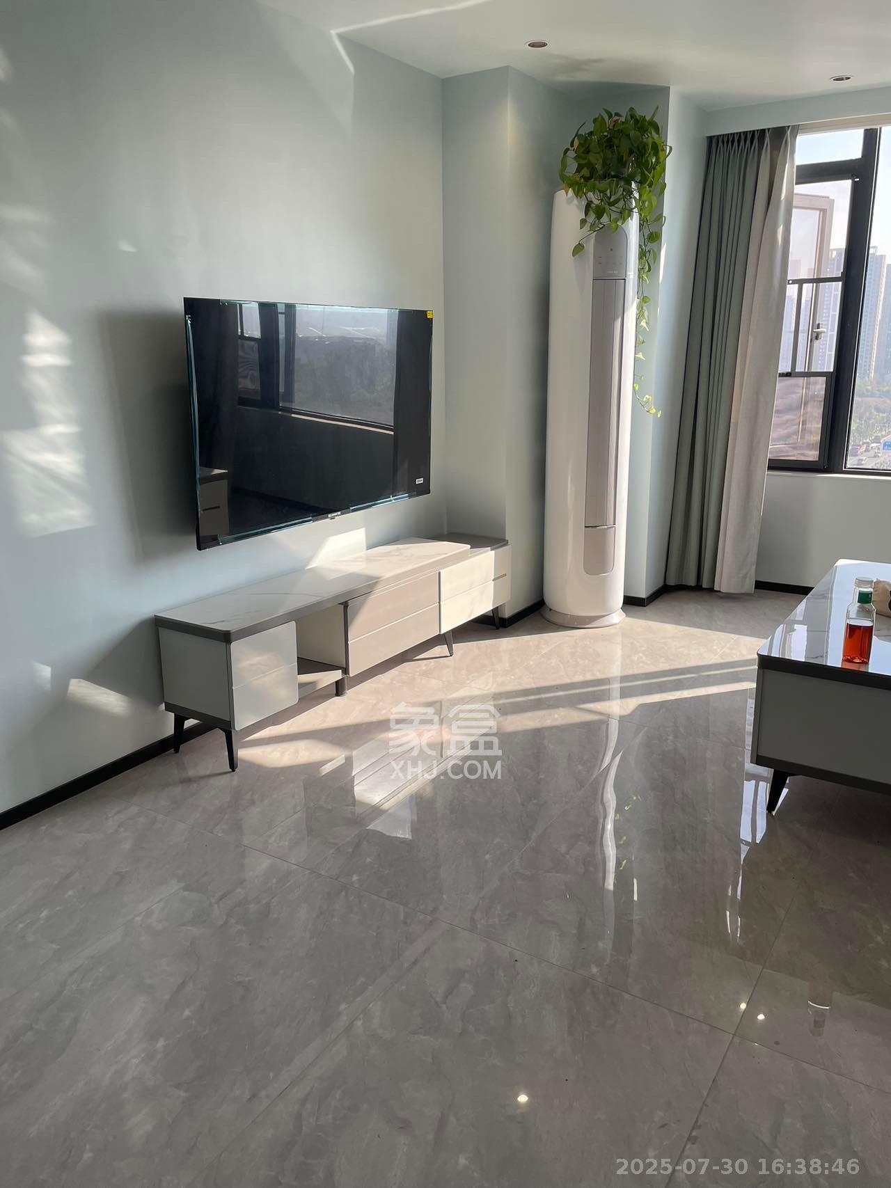 梅溪湖家居建材城  2室1厅1卫    1900.0元/月室内图