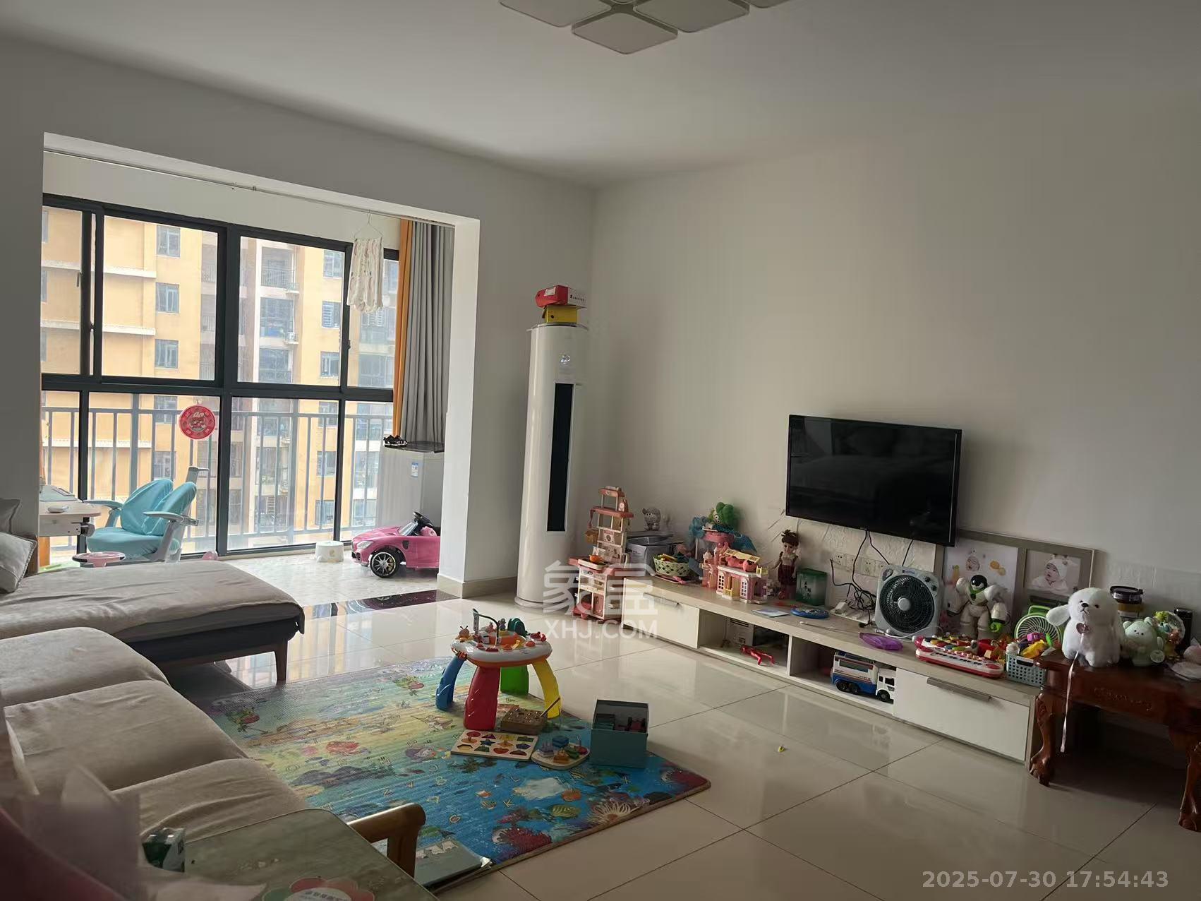 玛丽的花园(金色阳光家园)  3室2厅2卫    2000.0元/月 玛丽的花园(金色阳光家园)  3室2厅2卫    2000.0元/月室内图