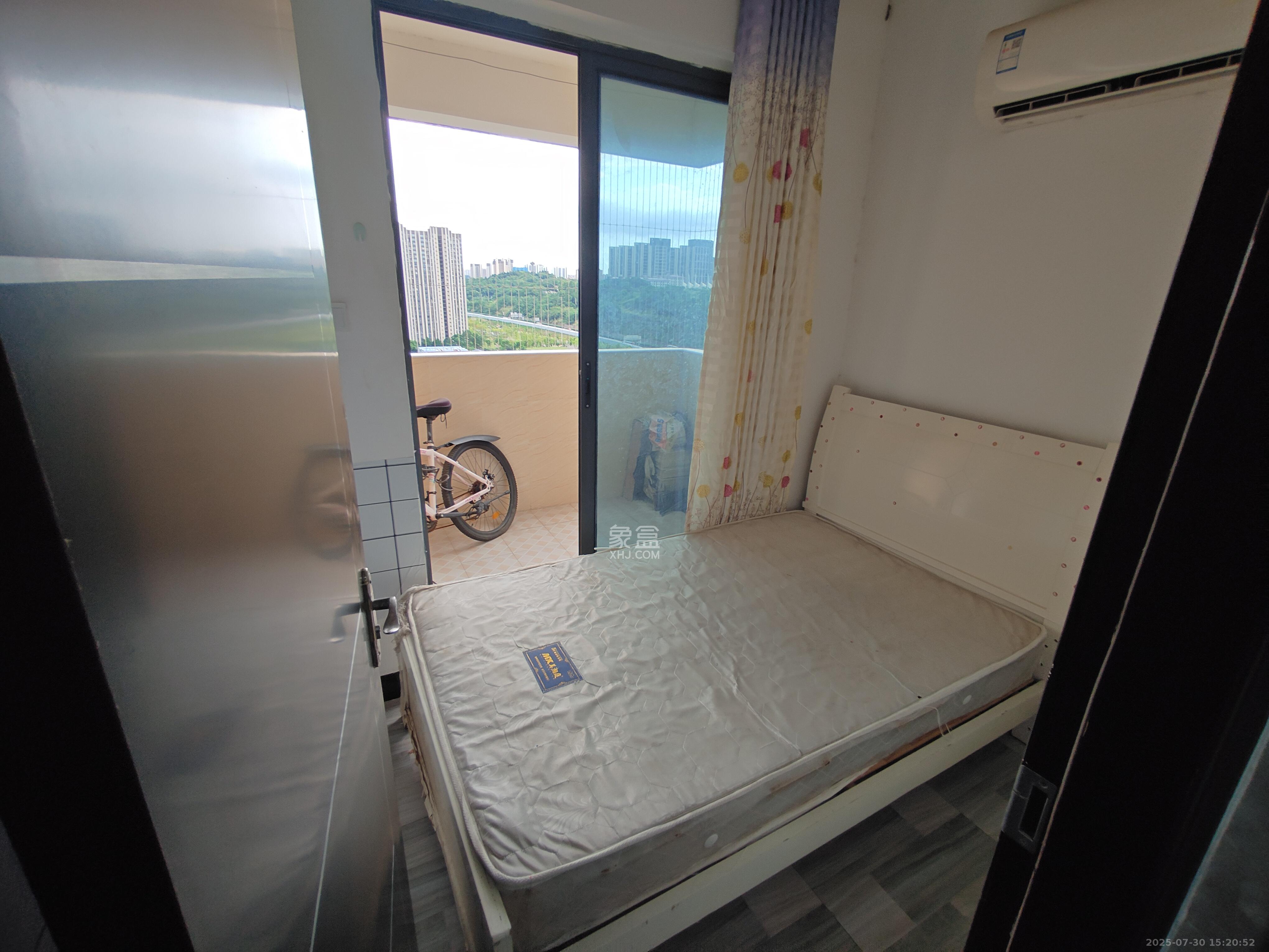 金轮星光名座  3室2厅1卫    2300.0元/月 金轮星光名座  3室2厅1卫    2300.0元/月室内图