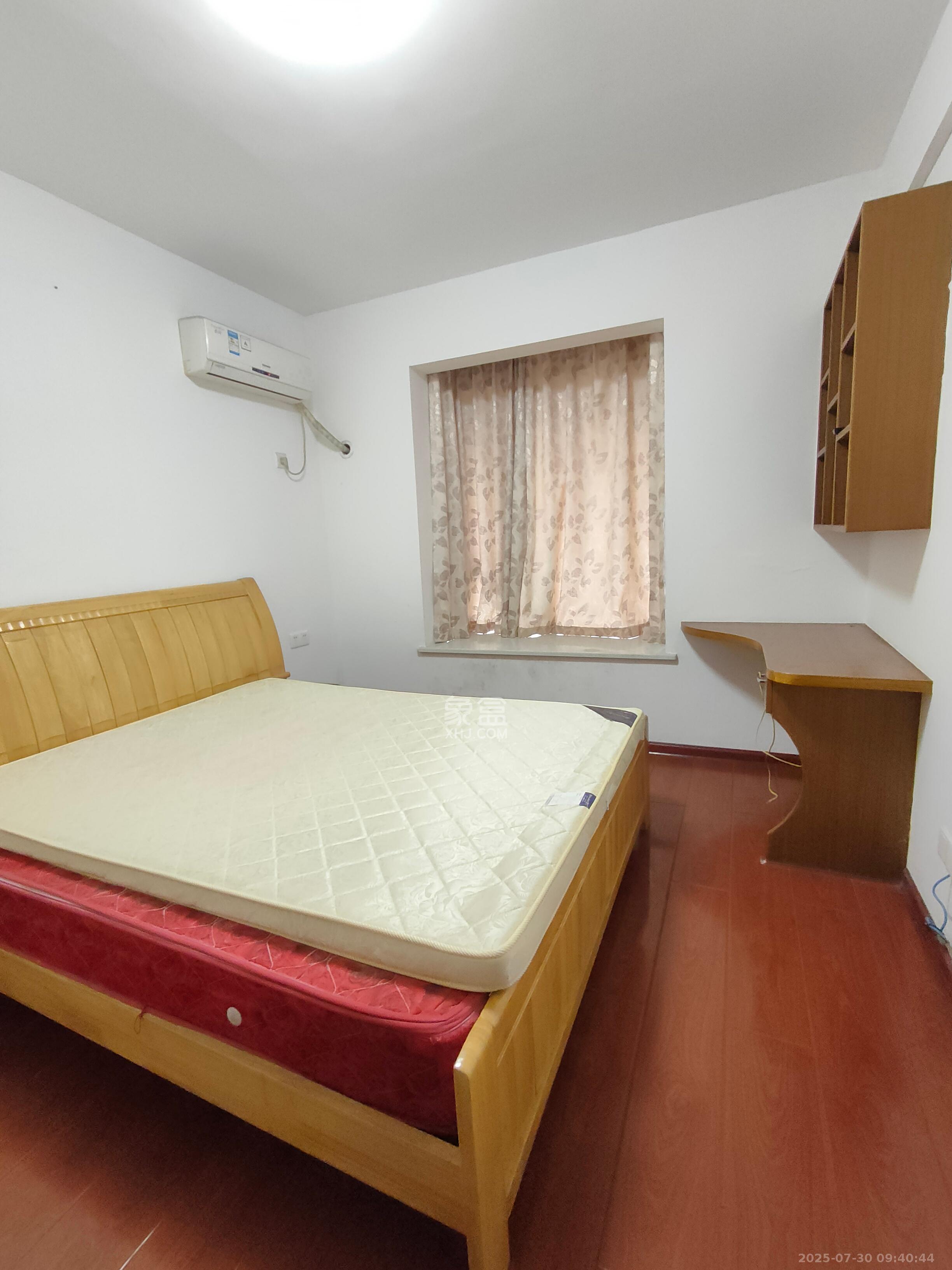 长房时代城 2室2厅1卫 2500.0元/月 长房时代城 2室2厅1卫 2500.0元/月室内图