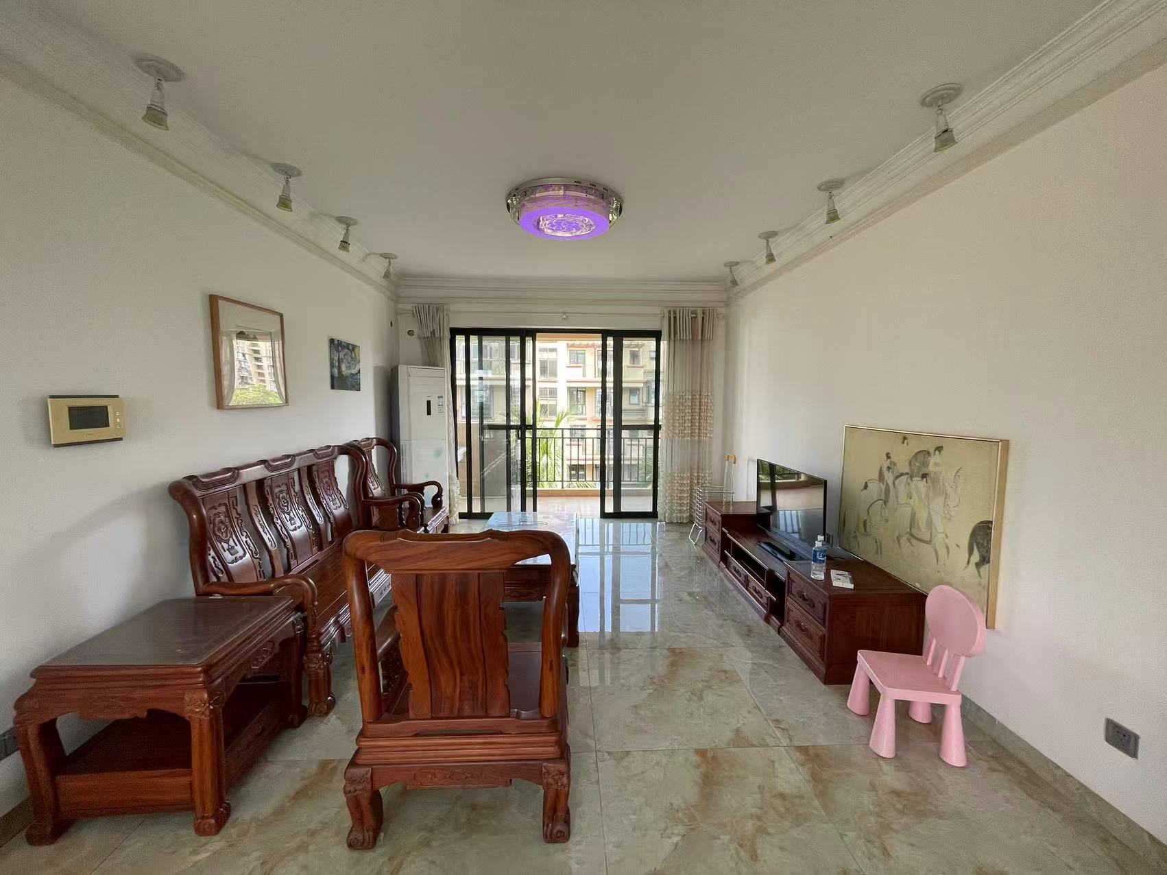 国瑞花园 3室2厅2卫 4500.0元/月 国瑞花园 3室2厅2卫 4500.0元/月室内图