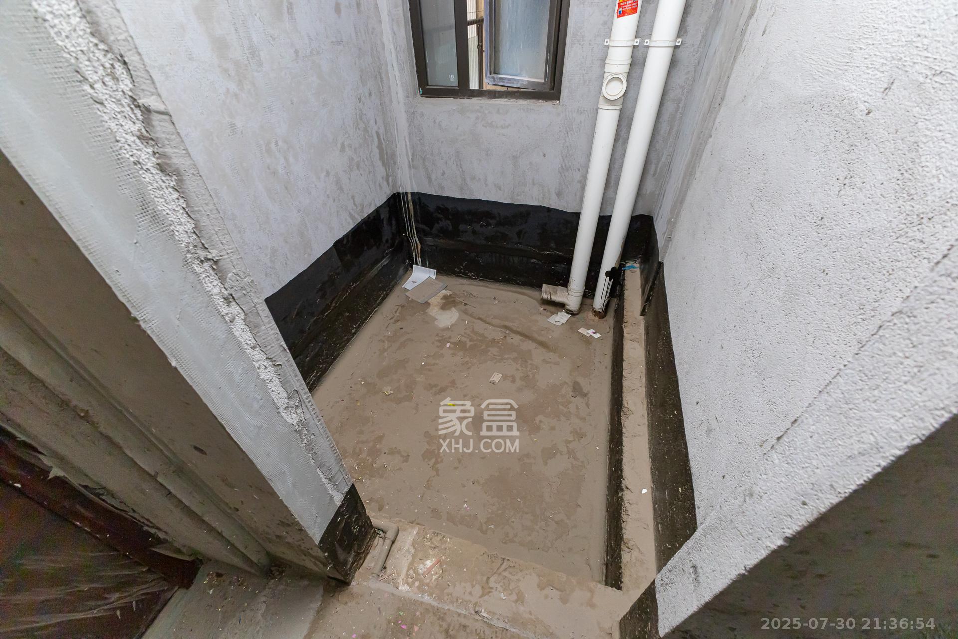 润和湘江天地AB区 4室2厅2卫 110.0万 润和湘江天地AB区 4室2厅2卫 110.0万卫生间