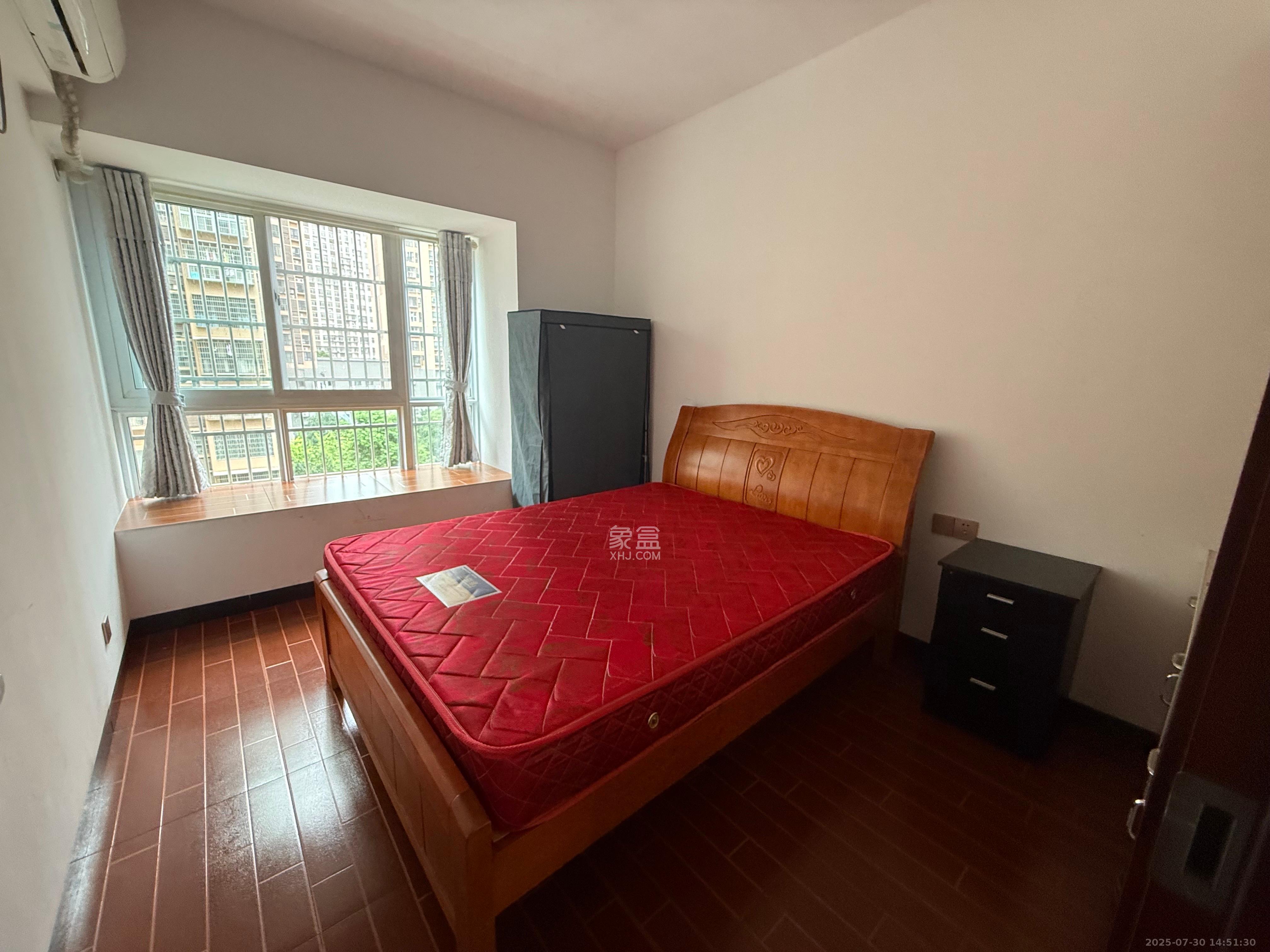 家兴苑  2室1厅1卫    2000.0元/月室内图