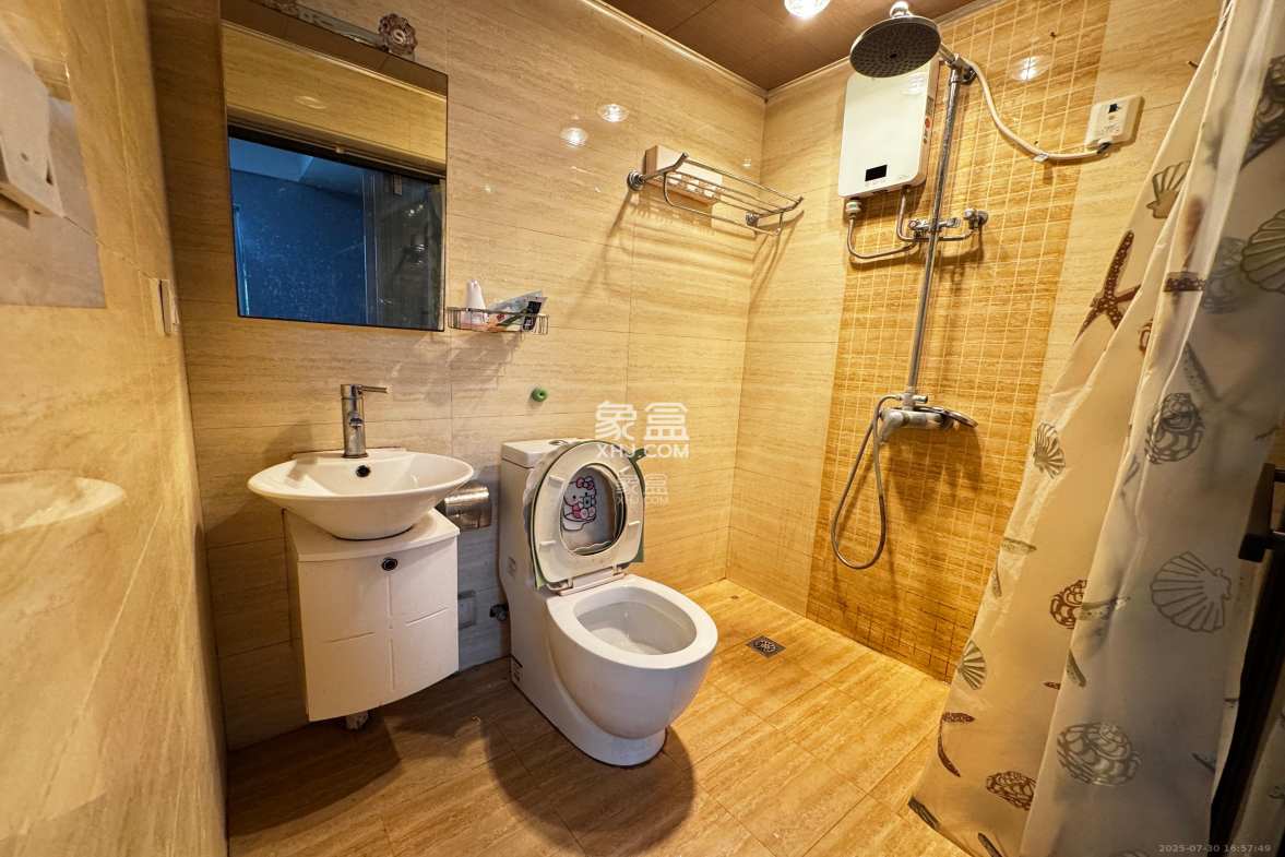 世纪桃花苑  4室2厅2卫    3000.0元/月 世纪桃花苑  4室2厅2卫    3000.0元/月室内图