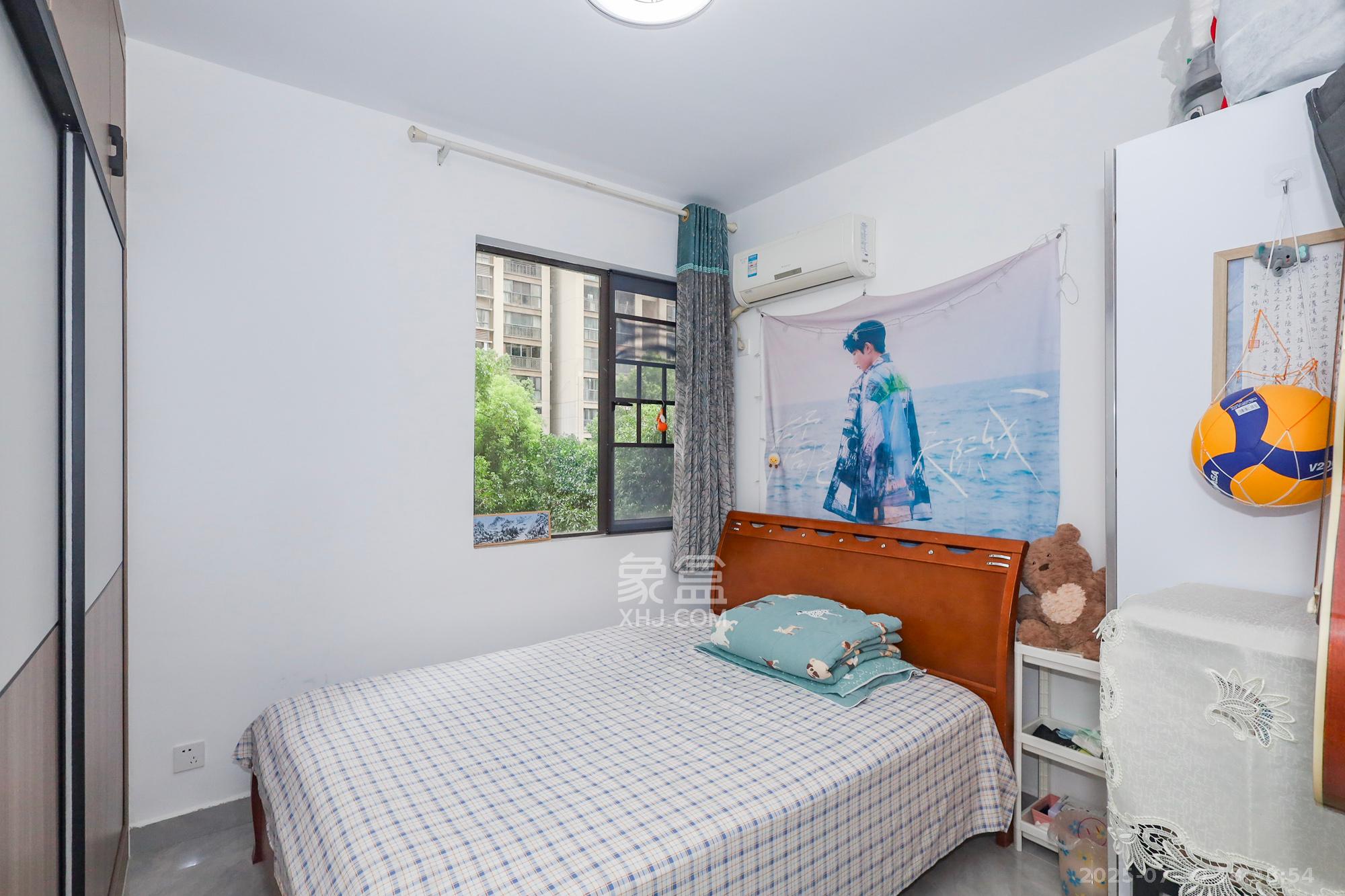 旭辉藏郡(藏郡、旭湘华府)  3室2厅1卫    240.0万 旭辉藏郡(藏郡、旭湘华府)  3室2厅1卫    240.0万卧室