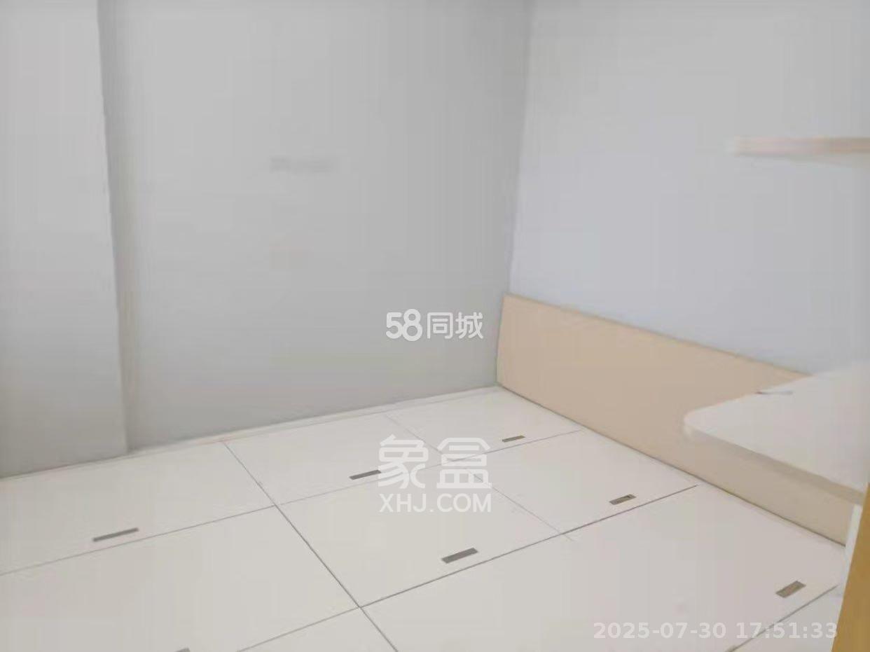 城市时光  1室0厅1卫    1350.0元/月室内图