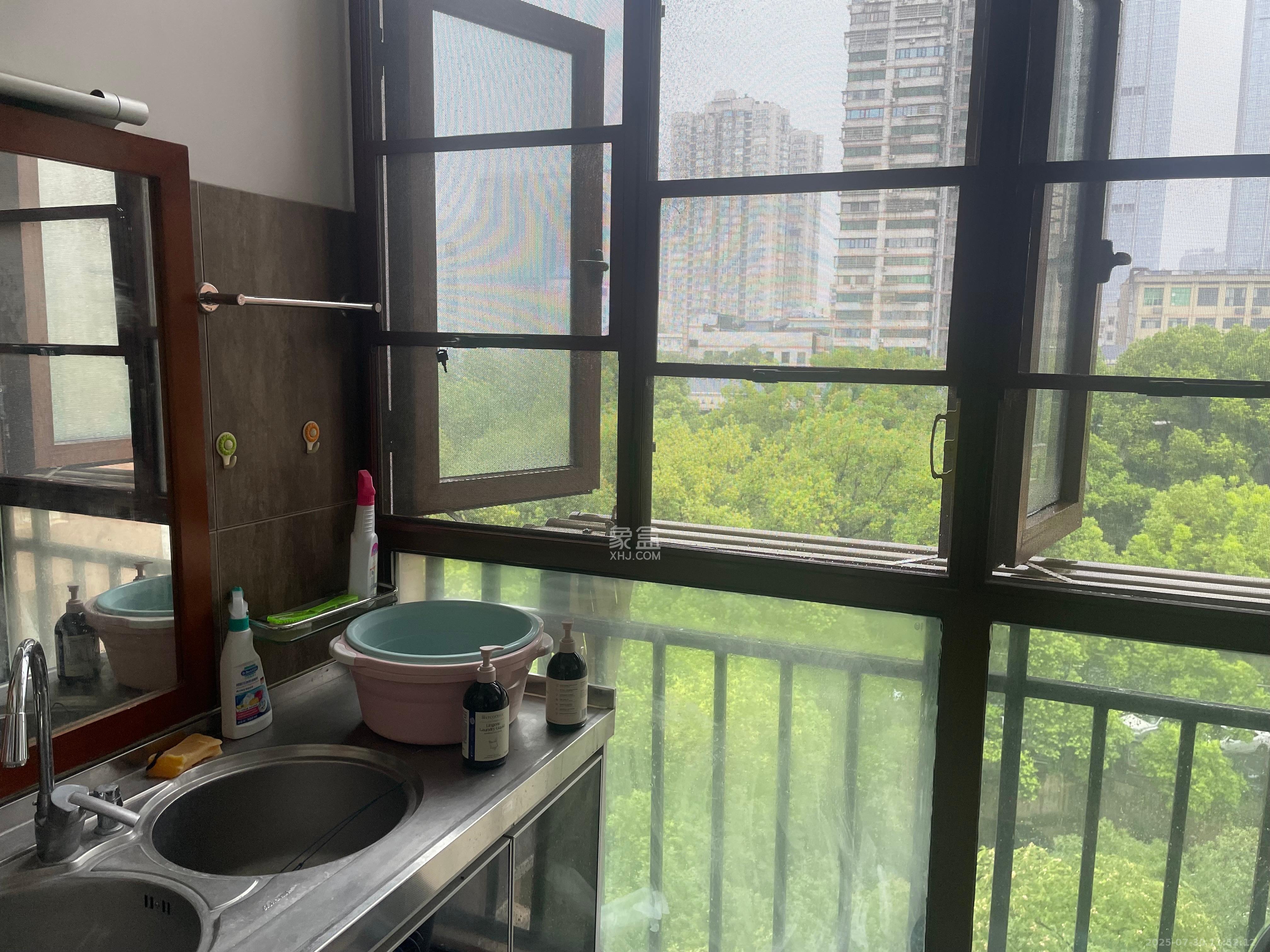 向阳门第  4室2厅2卫   4500.00元/月室内图