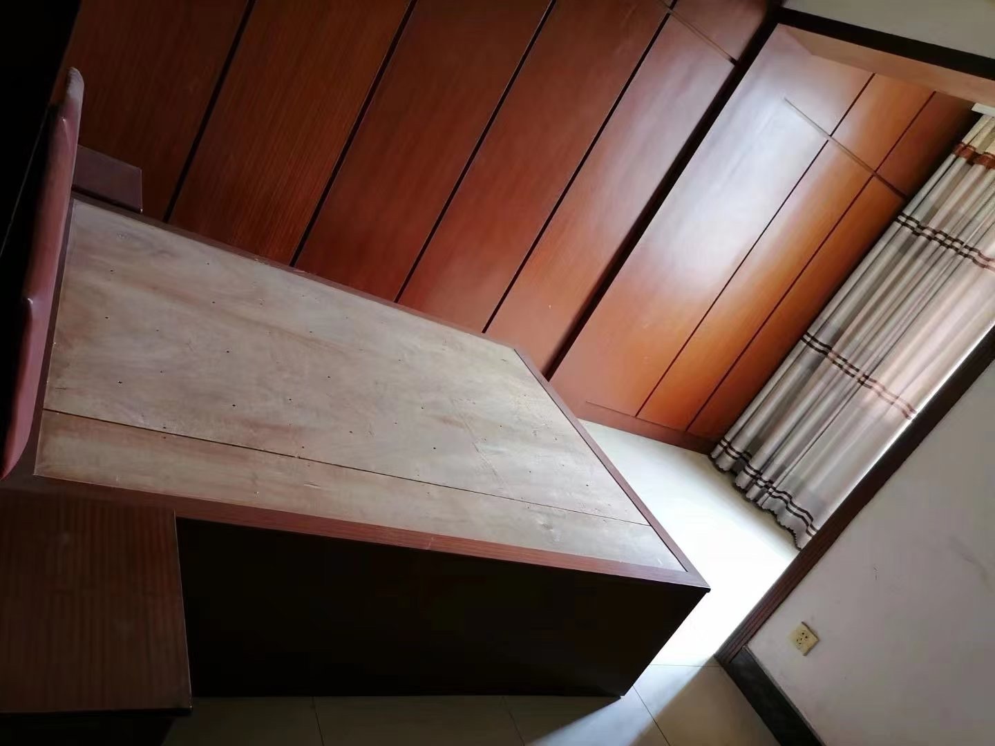 湘中园  2室2厅1卫    49.8万 湘中园  2室2厅1卫    49.8万客厅