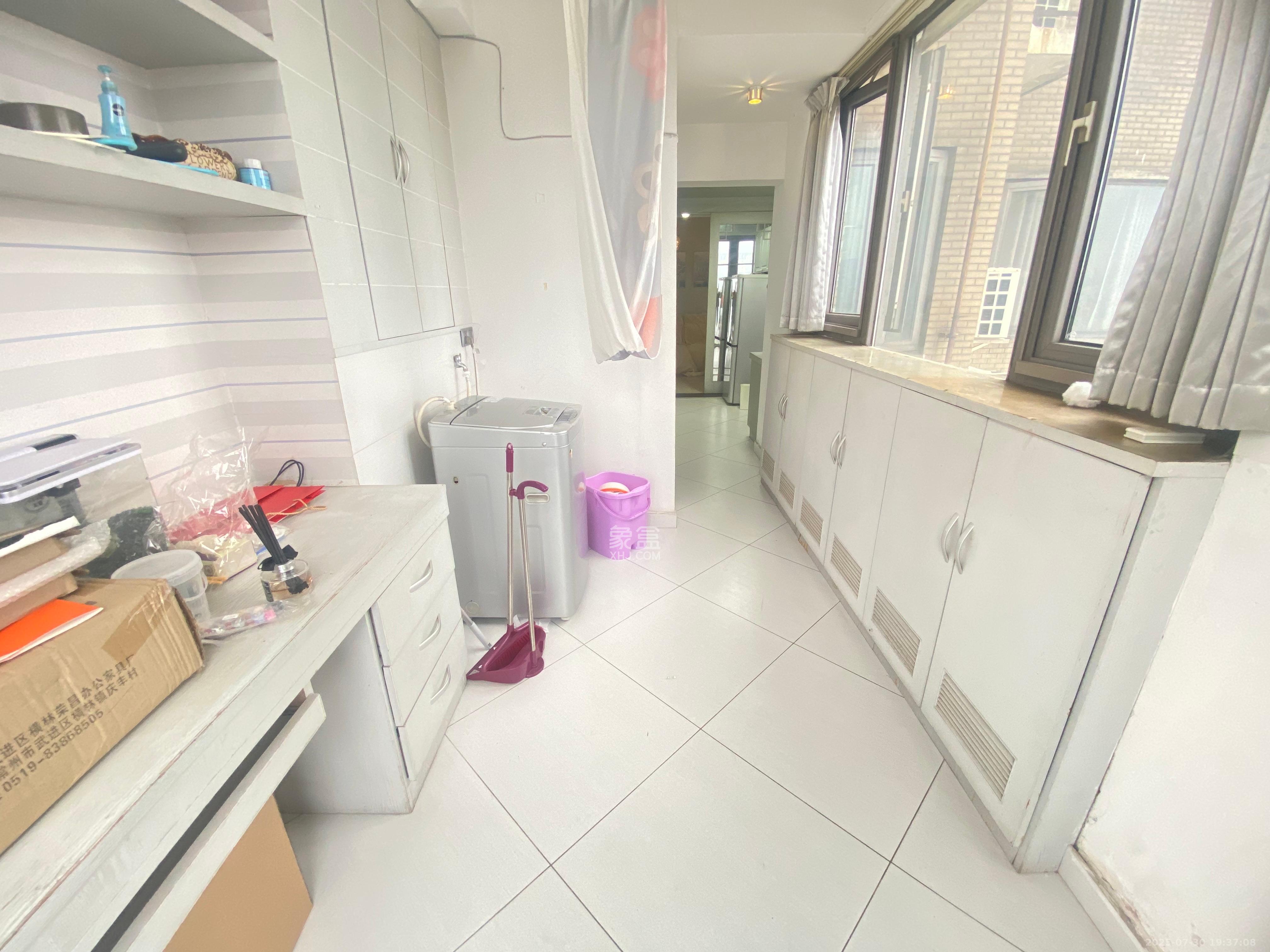 佳天瑞宁花园 1室1厅1卫 2000.0元/月 佳天瑞宁花园 1室1厅1卫 2000.0元/月室内图