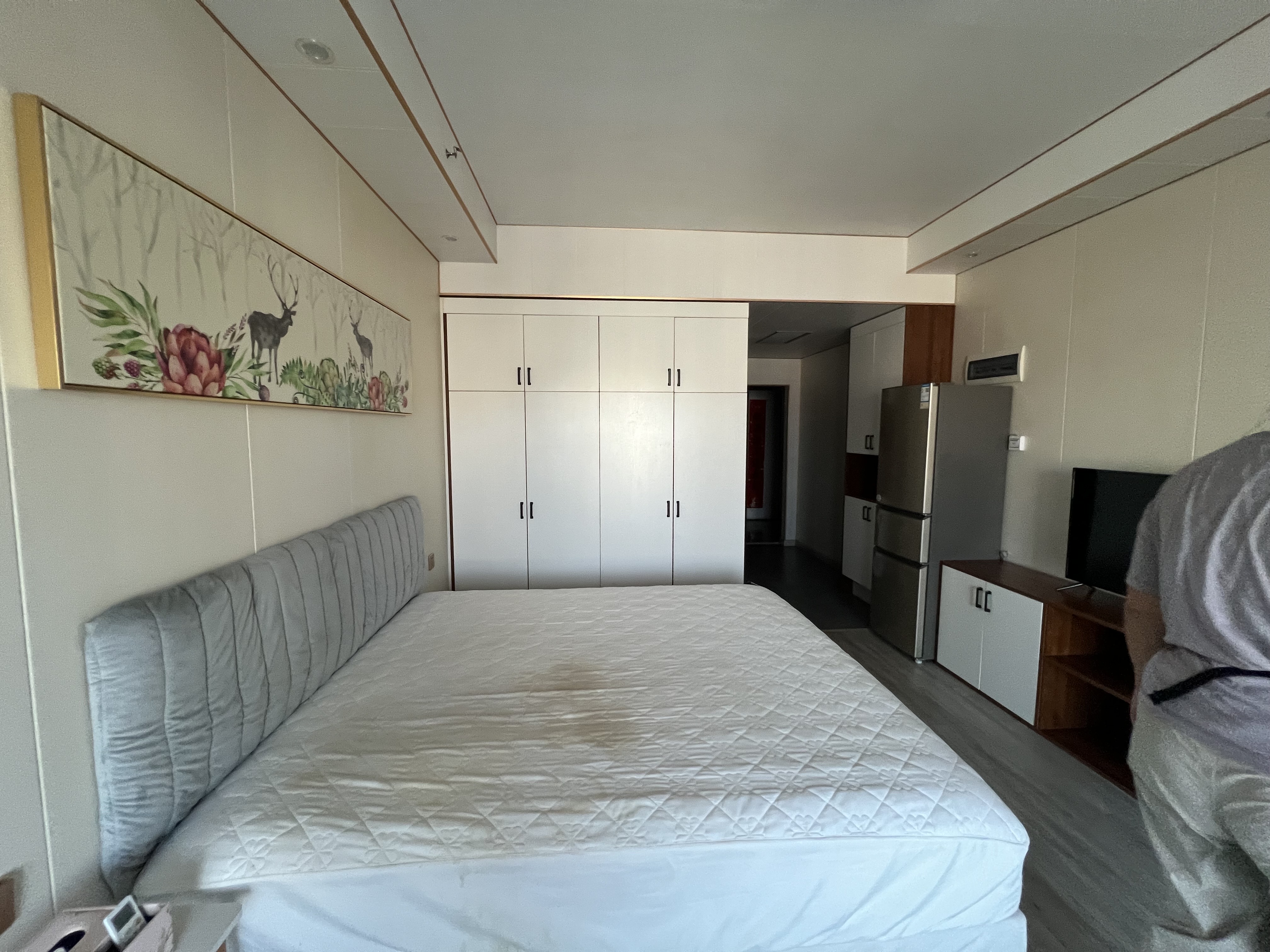 韦斯特城市花园 1室1厅1卫 1400.00元/月 韦斯特城市花园 1室1厅1卫 1400.00元/月室内图