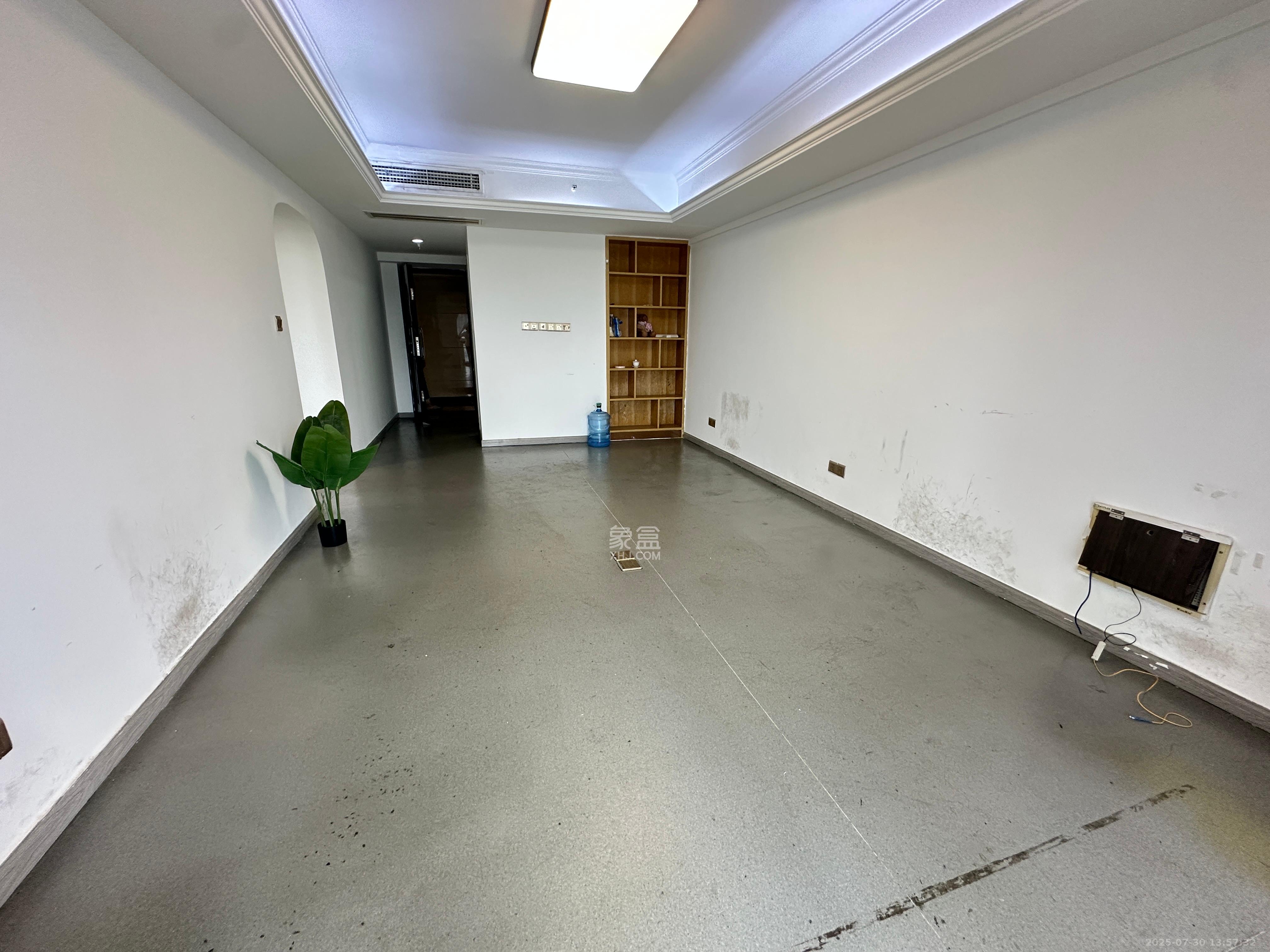 保利国际广场  1室1厅1卫    4000.0元/月室内图