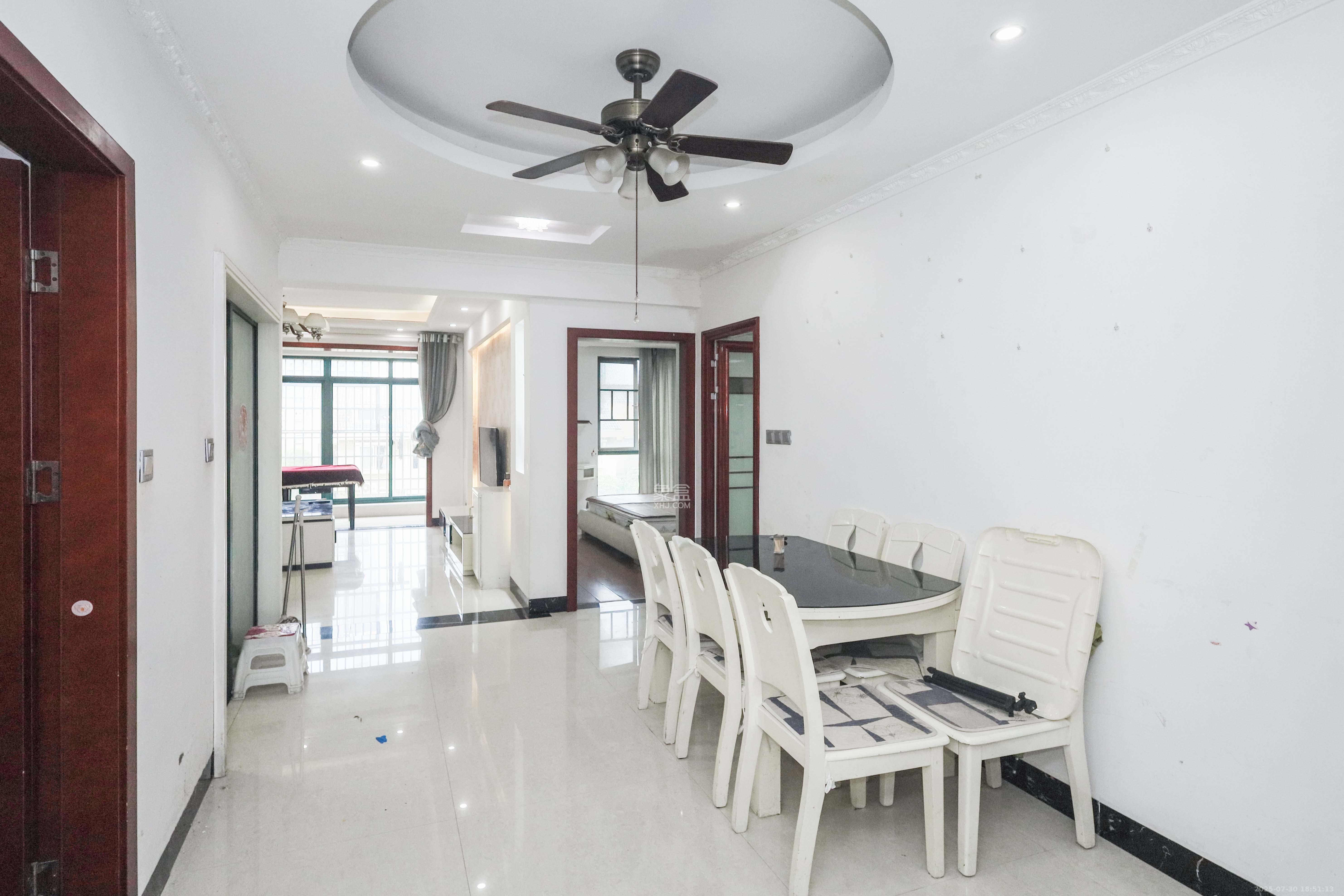 桔洲新苑(桔洲印象) 3室2厅1卫 73.0万 桔洲新苑(桔洲印象) 3室2厅1卫 73.0万其他