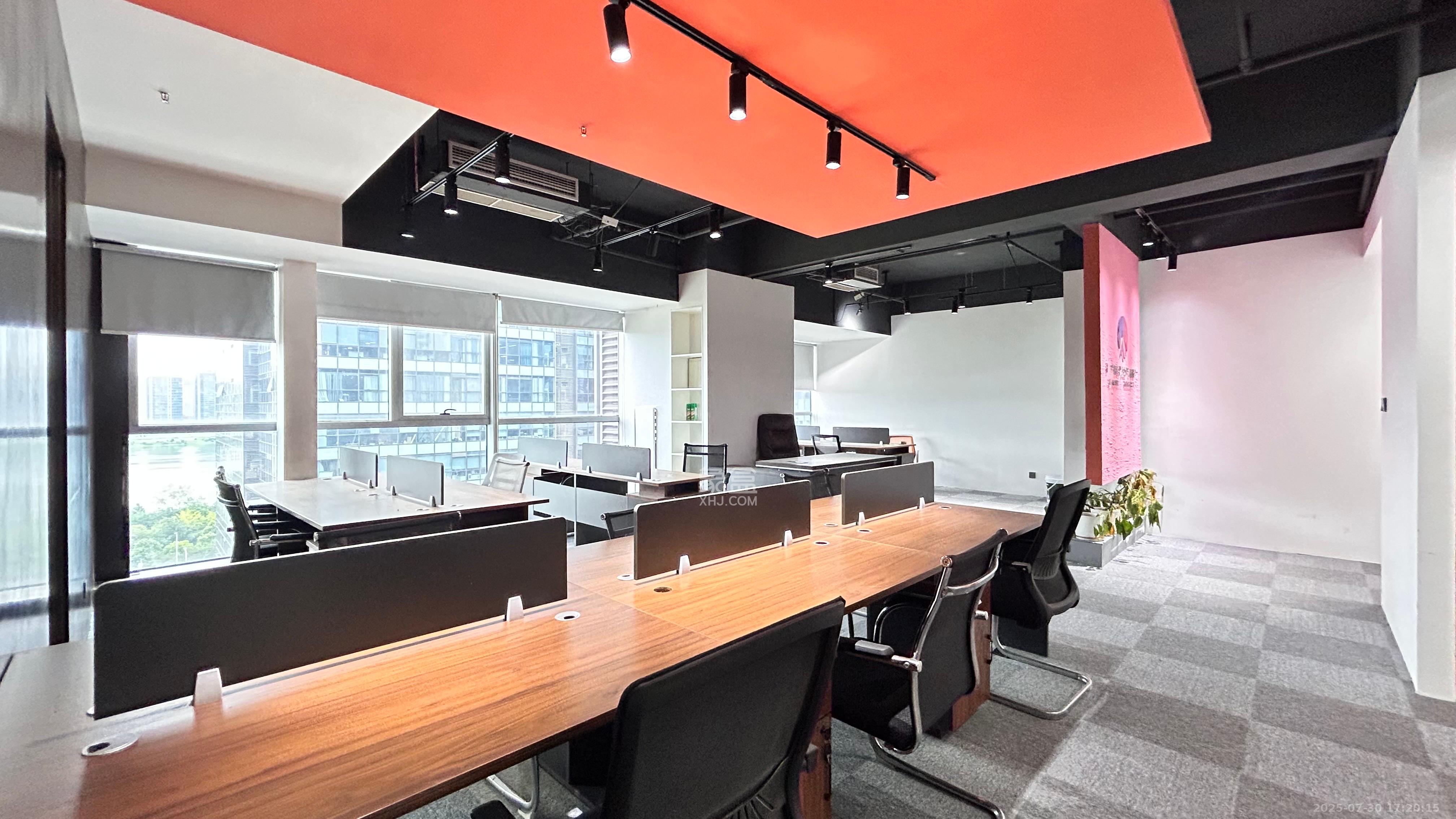 奥克斯滨仕花园(奥克斯洋湖广场/奥克斯中心)  1室0厅0卫    11000.0元/月 奥克斯滨仕花园(奥克斯洋湖广场/奥克斯中心)  1室0厅0卫    11000.0元/月室内图