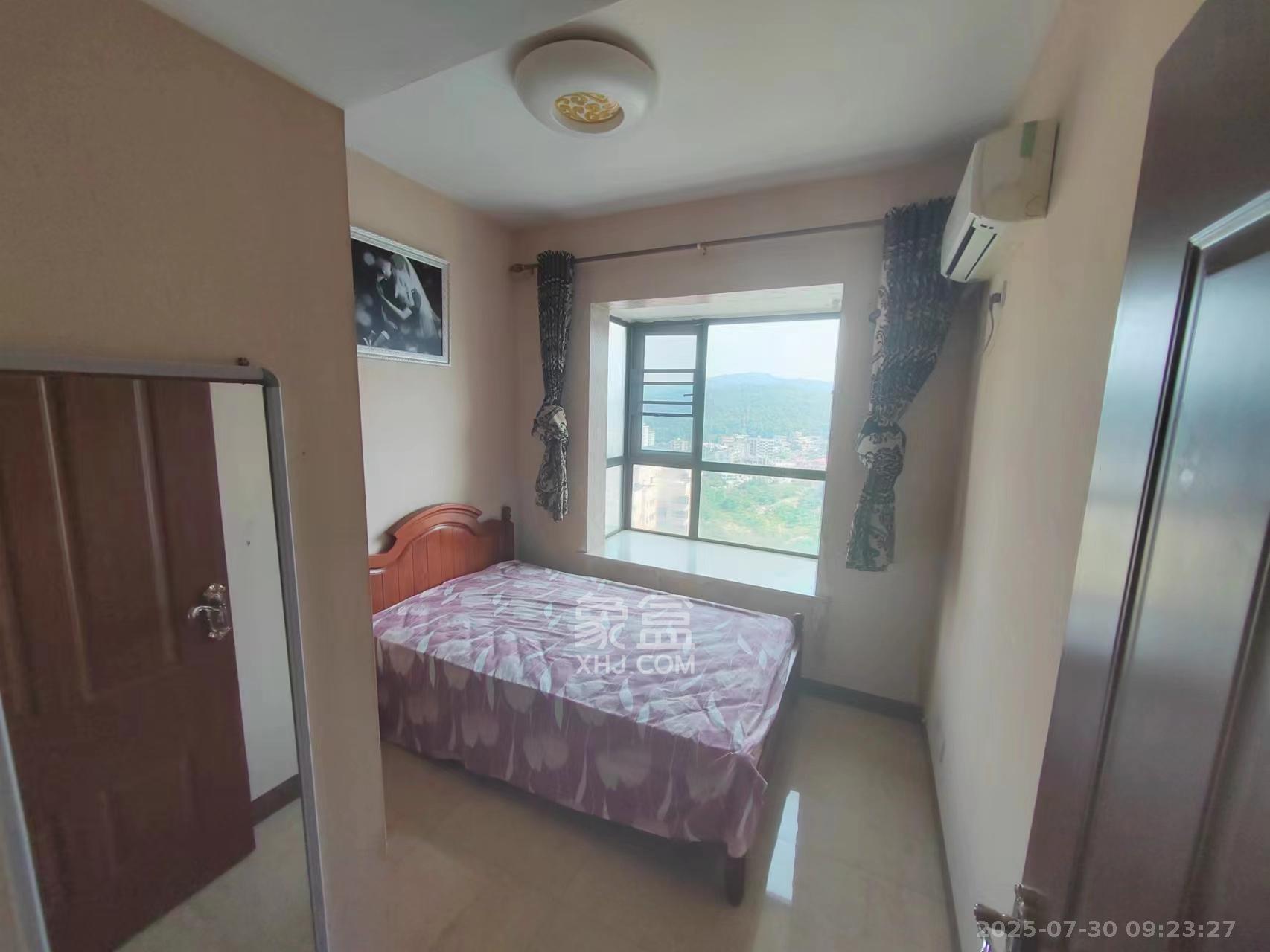 莱茵城 3室2厅2卫 2300.0元/月 莱茵城 3室2厅2卫 2300.0元/月室内图