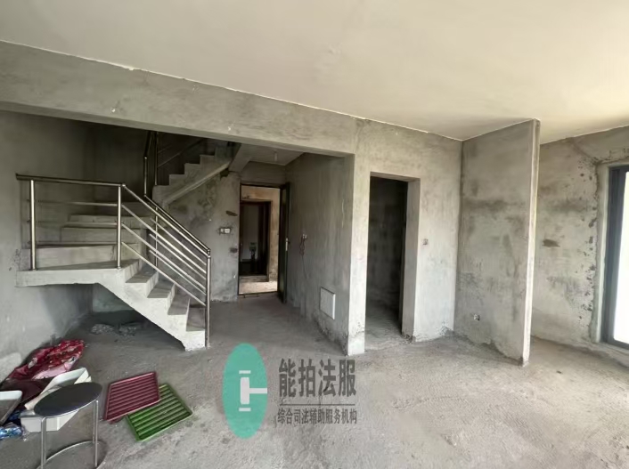 绿地海长流一期  4室2厅2卫   168.20万