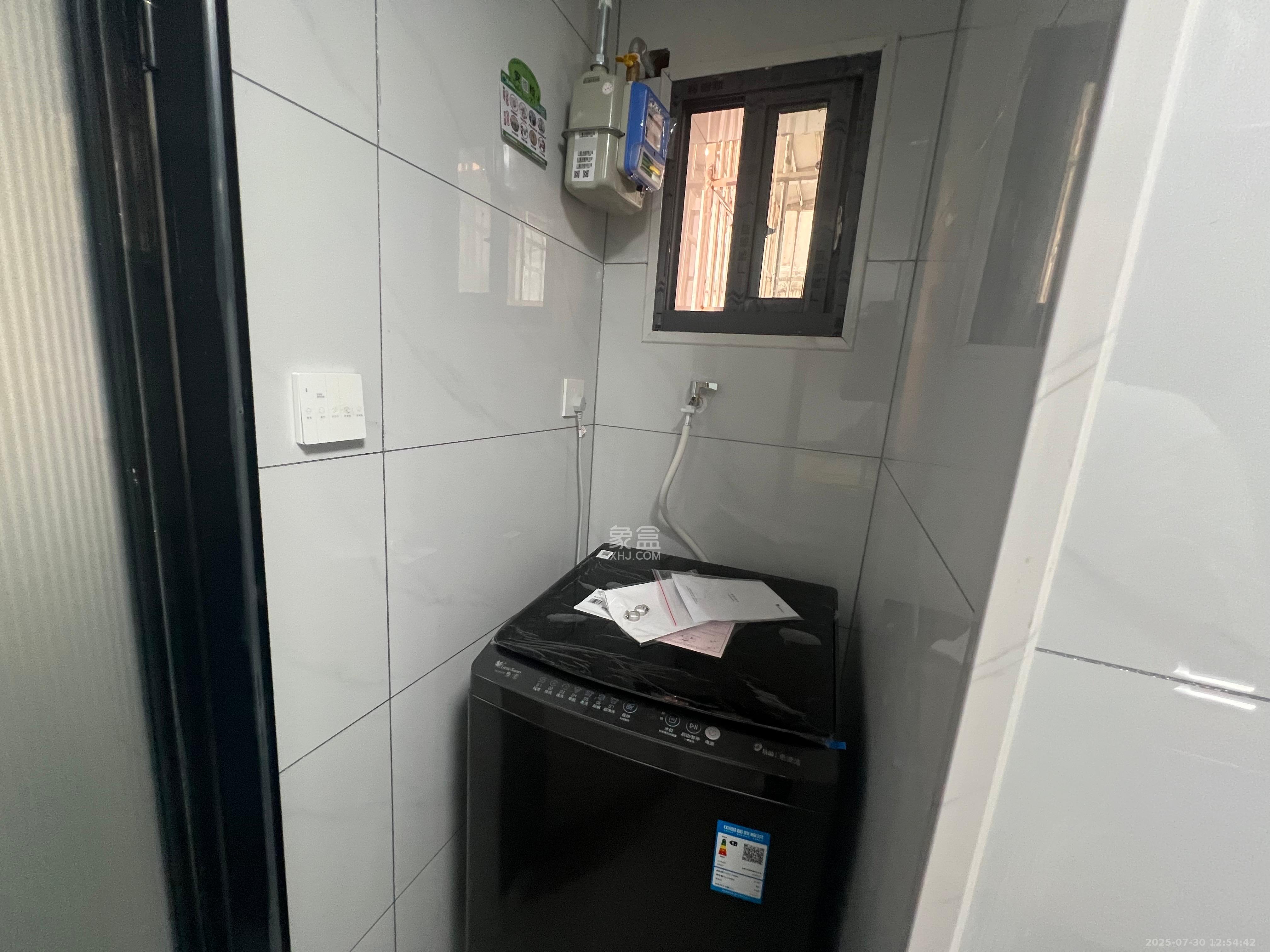 种子公司宿舍 1室1厅1卫 1600.0元/月 种子公司宿舍 1室1厅1卫 1600.0元/月室内图