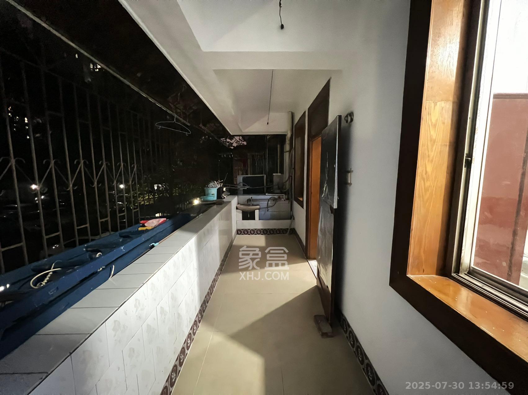 省农办火星宿舍 3室2厅1卫 2000.0元/月 省农办火星宿舍 3室2厅1卫 2000.0元/月室内图