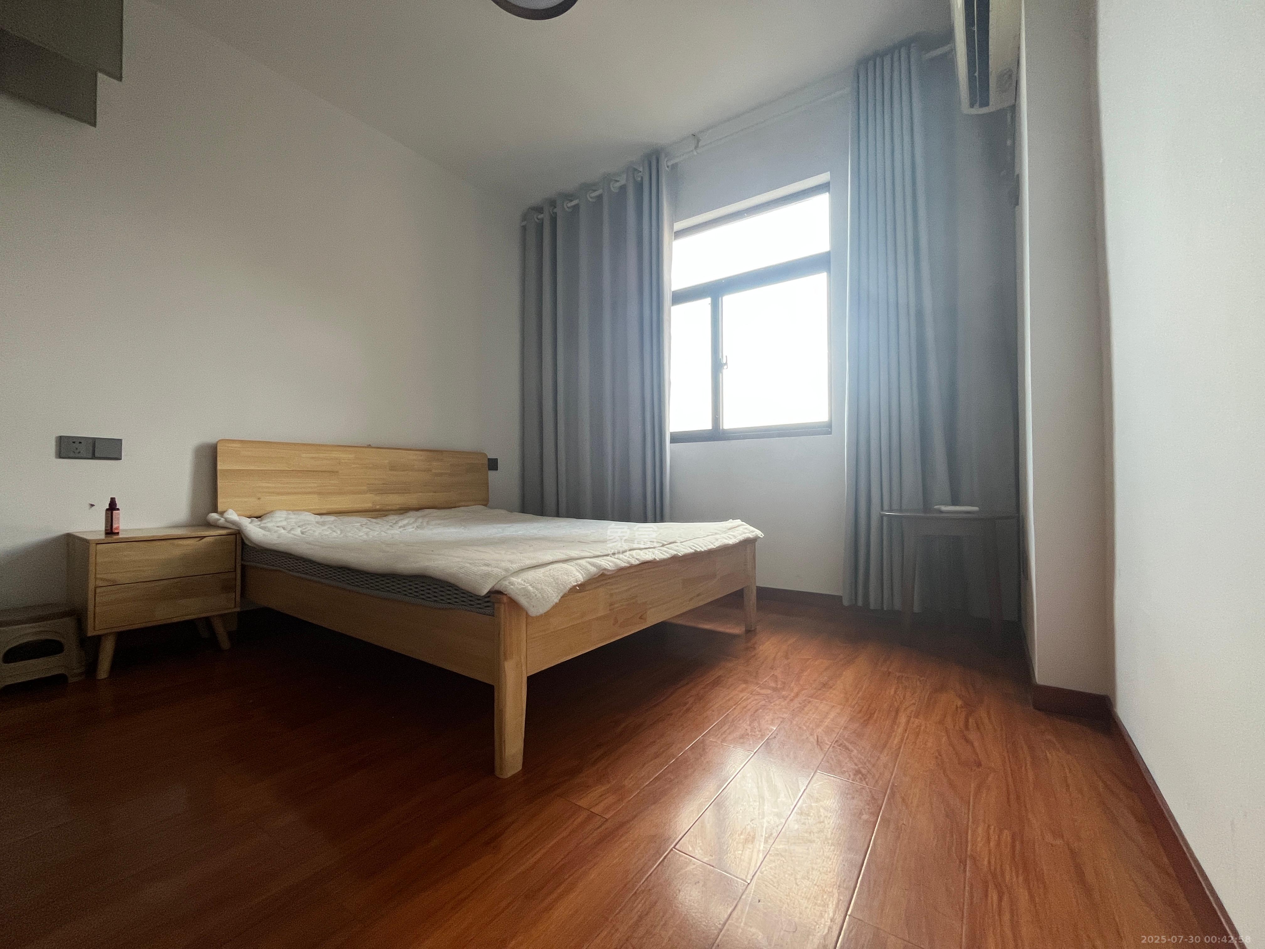 三景华御 3室2厅1卫 1900.0元/月 三景华御 3室2厅1卫 1900.0元/月室内图