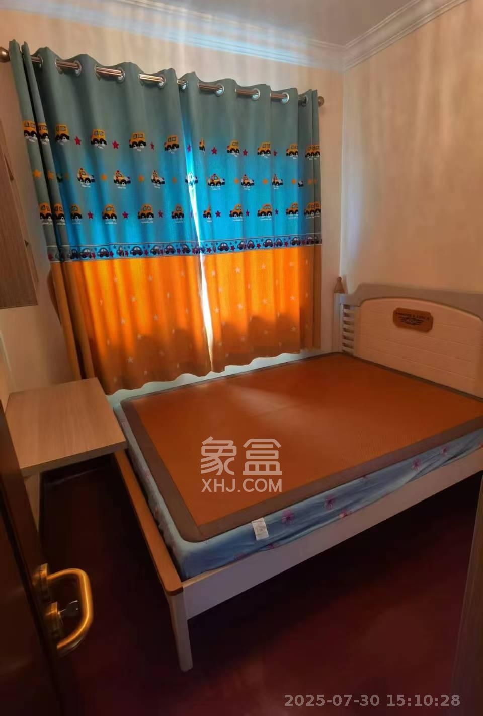 恒大翡翠华庭  3室2厅1卫   1600.00元/月室内图