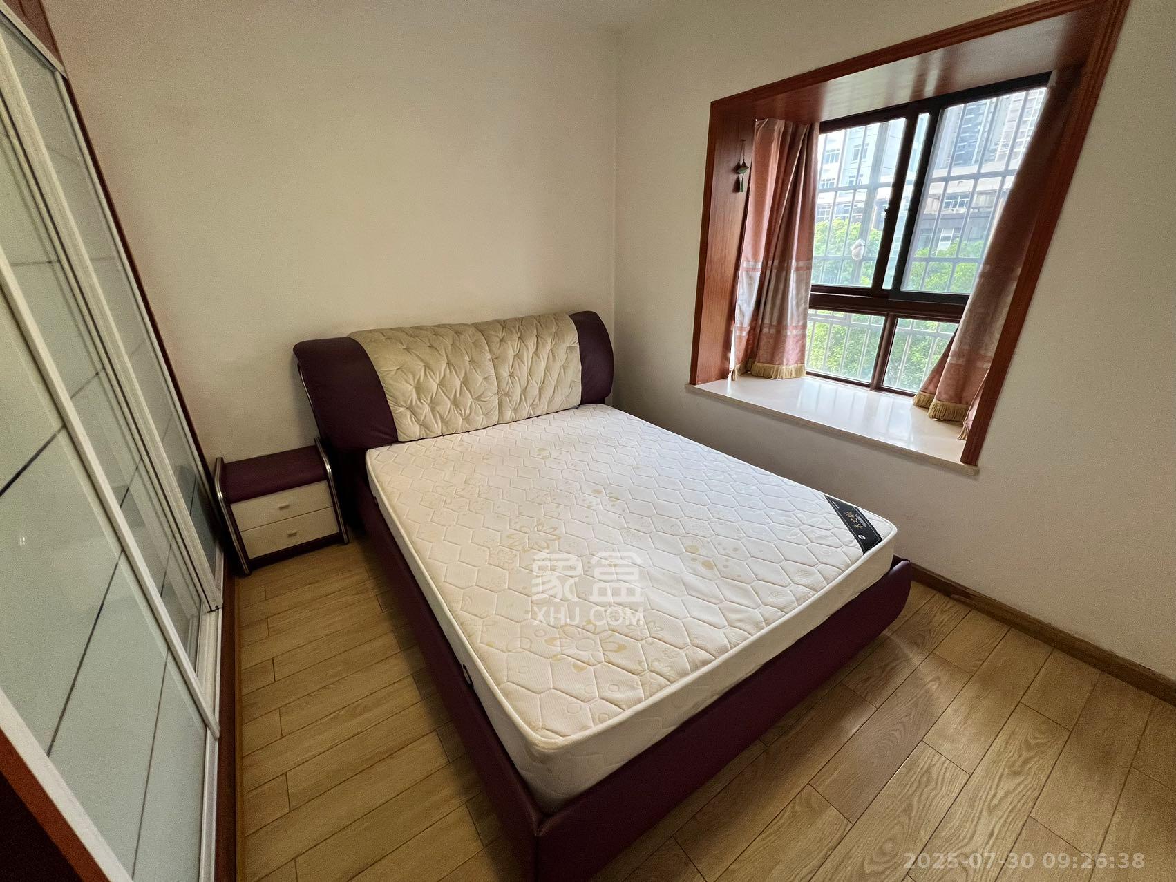 鑫天山水洲城 3室2厅2卫 2500.0元/月 鑫天山水洲城 3室2厅2卫 2500.0元/月室内图