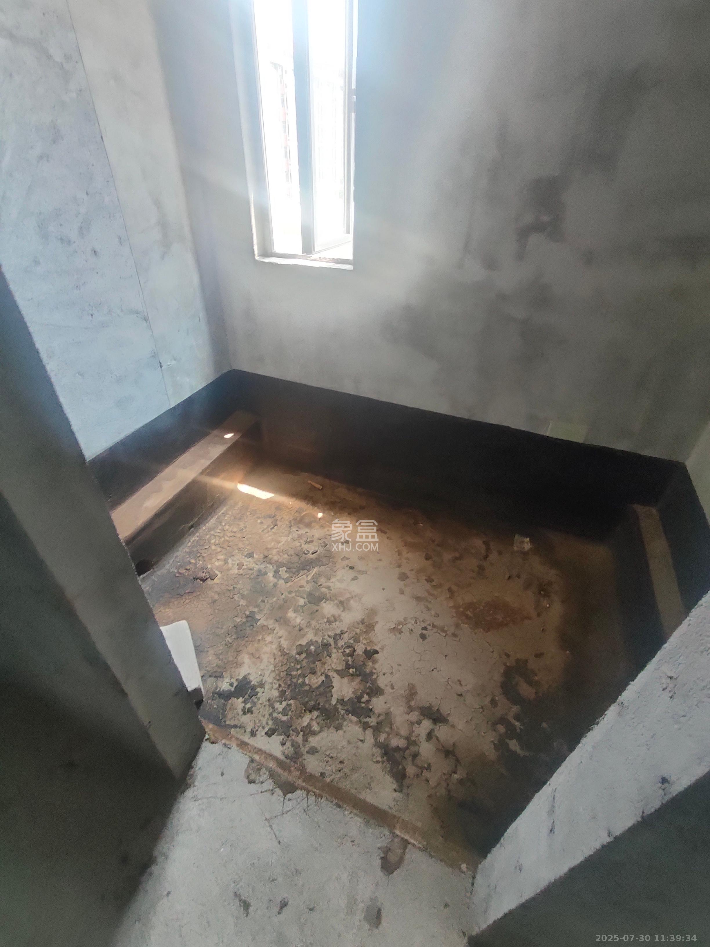 弘坤东昇 4室2厅2卫 1500.0元/月 弘坤东昇 4室2厅2卫 1500.0元/月室内图