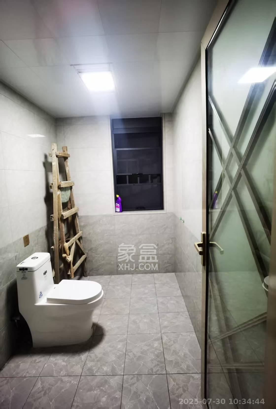 洋湖明园一期 4室2厅2卫 2800.00元/月 洋湖明园一期 4室2厅2卫 2800.00元/月室内图