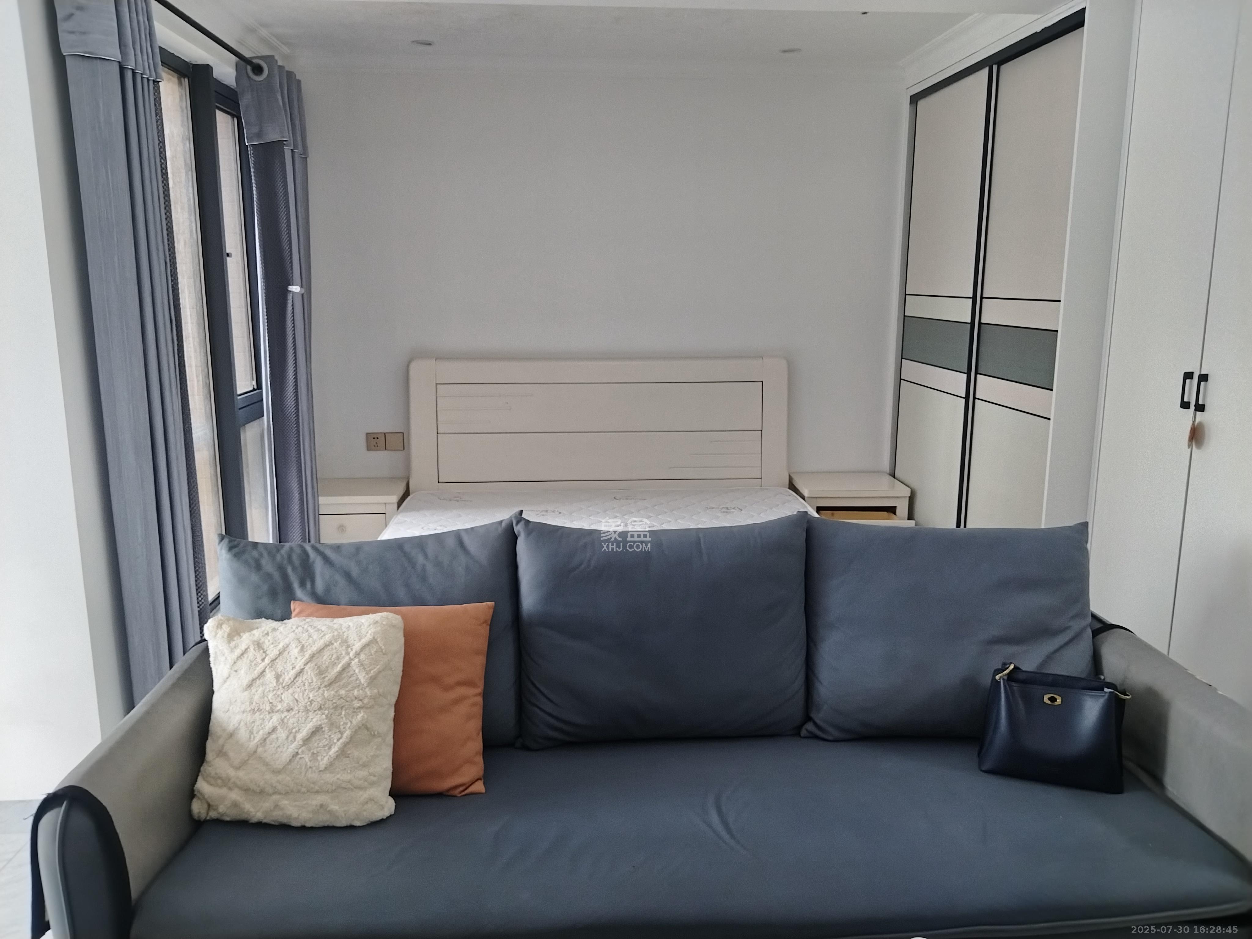 鑫远御文台一期 2室1厅1卫 1800.0元/月 鑫远御文台一期 2室1厅1卫 1800.0元/月室内图