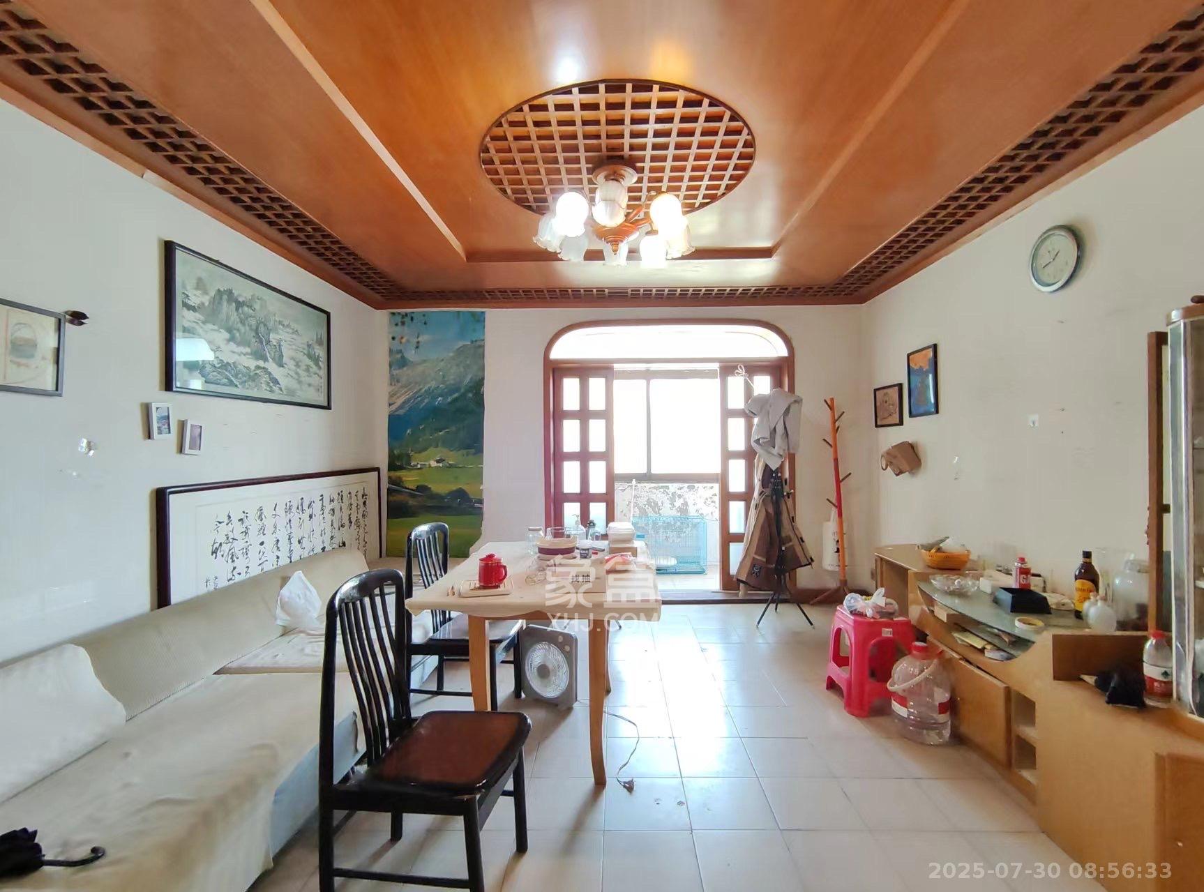 国立投资公司宿舍 2室1厅1卫 1600.0元/月 国立投资公司宿舍 2室1厅1卫 1600.0元/月室内图