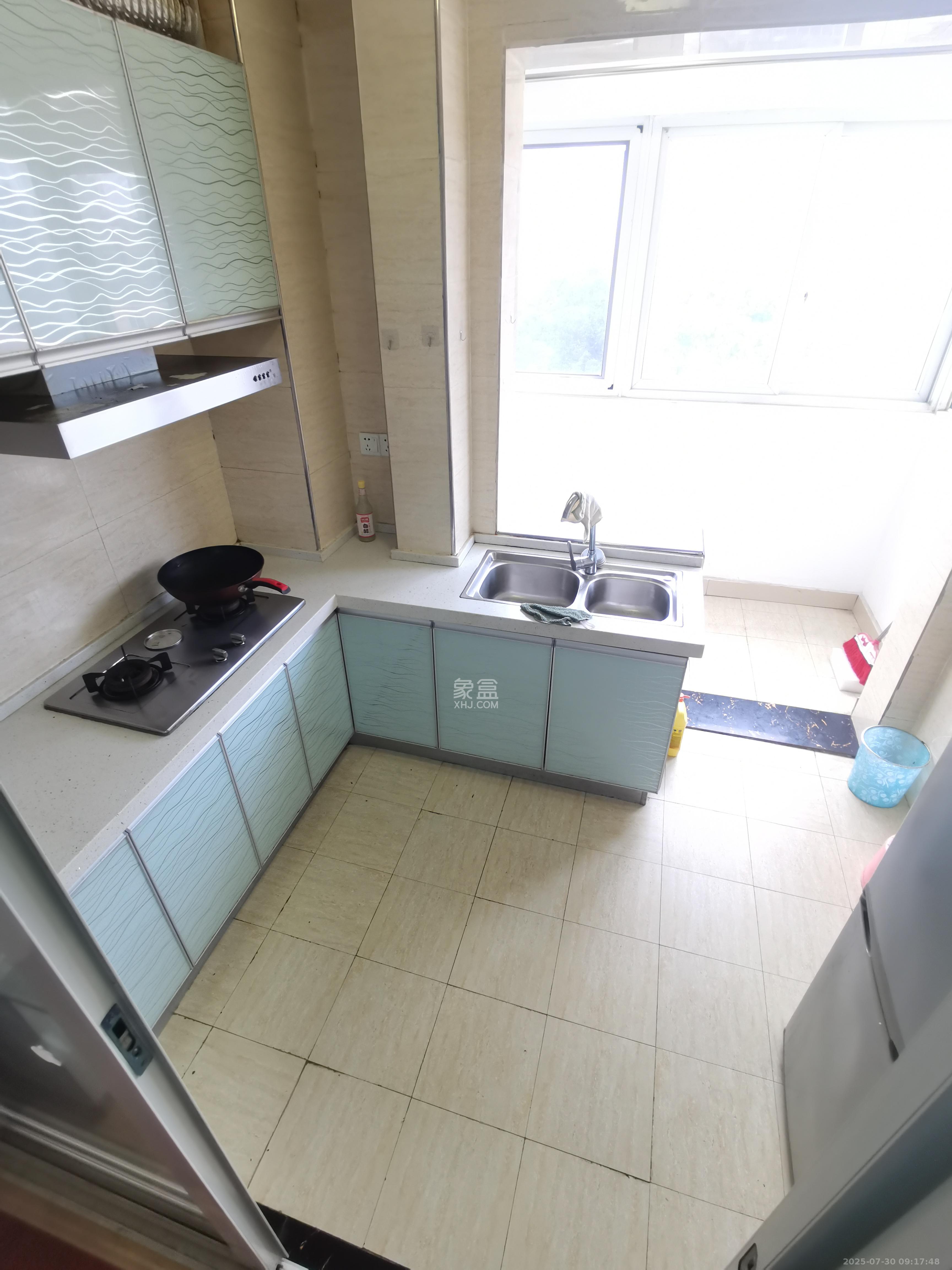 四方锦城 2室2厅1卫 2000.0元/月 四方锦城 2室2厅1卫 2000.0元/月室内图