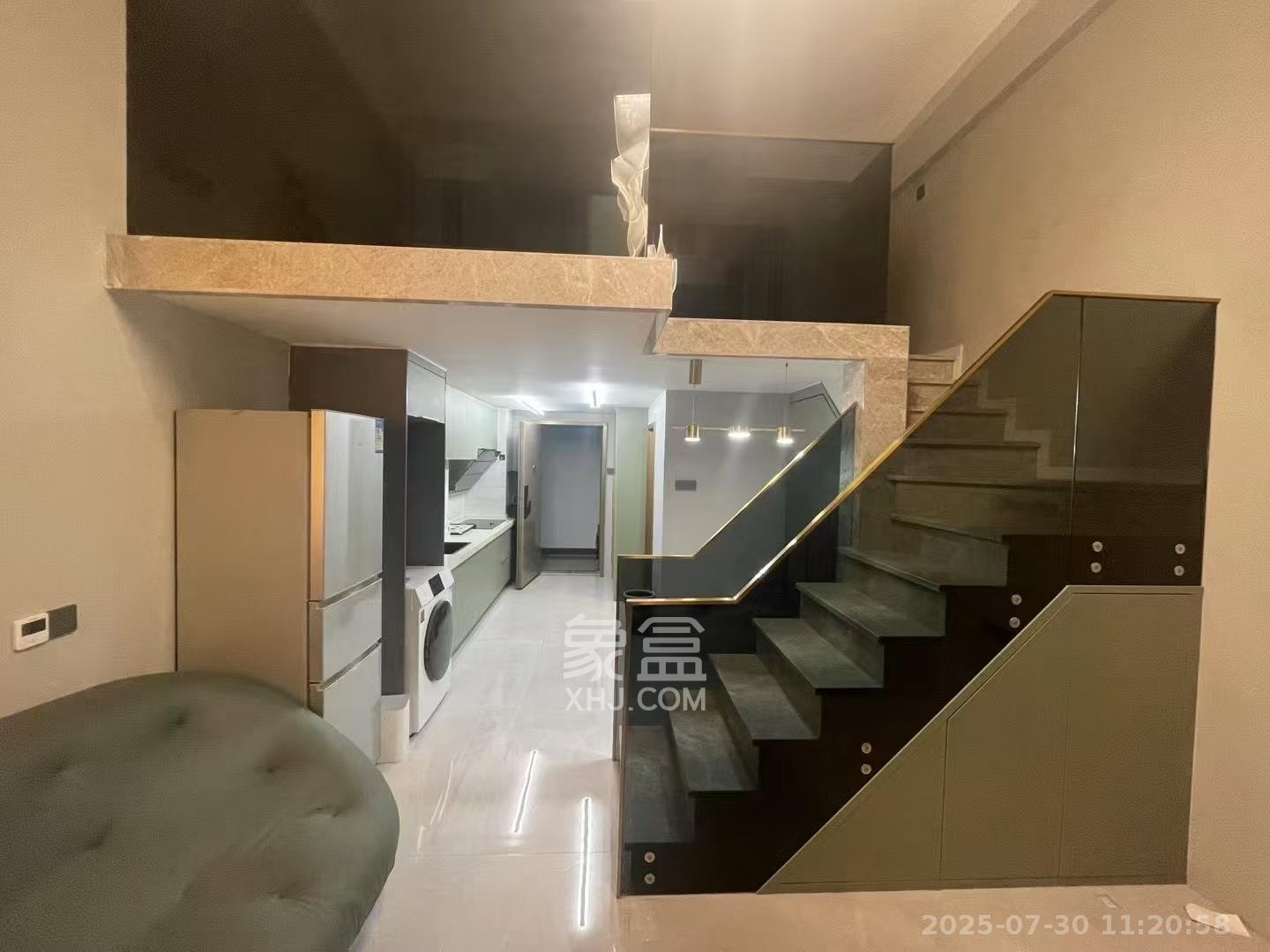 荣盛花语书苑 1室1厅1卫 2000.0元/月 荣盛花语书苑 1室1厅1卫 2000.0元/月室内图