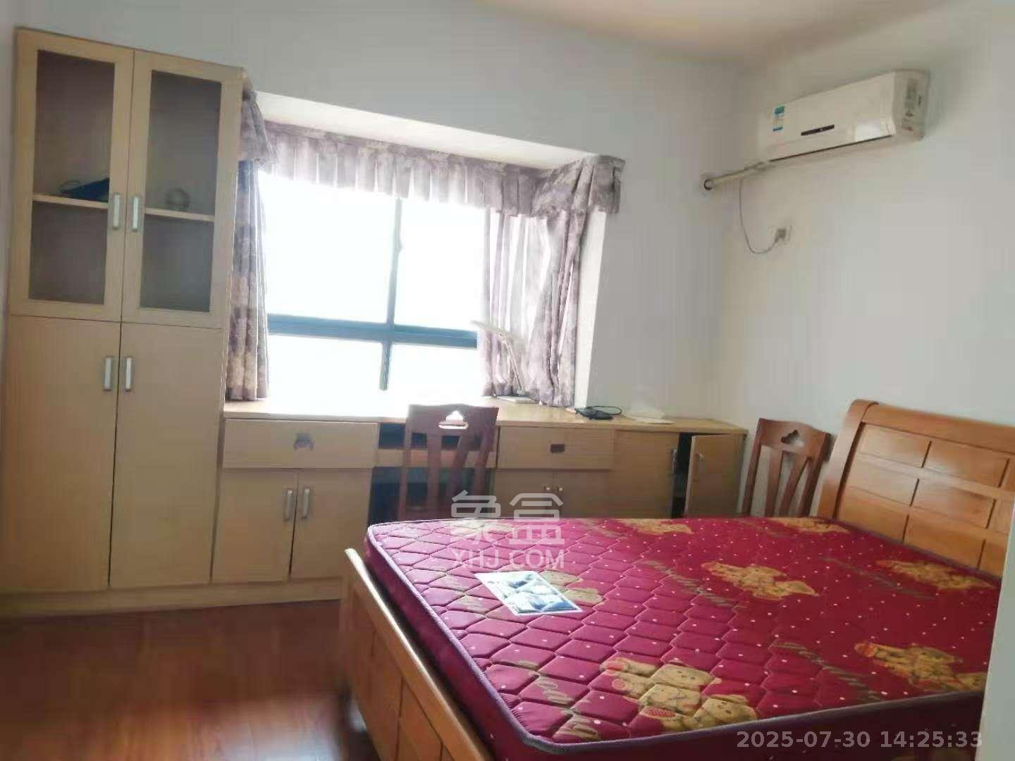 曙光领峰（曙光家园）  2室2厅1卫   2500.00元/月室内图