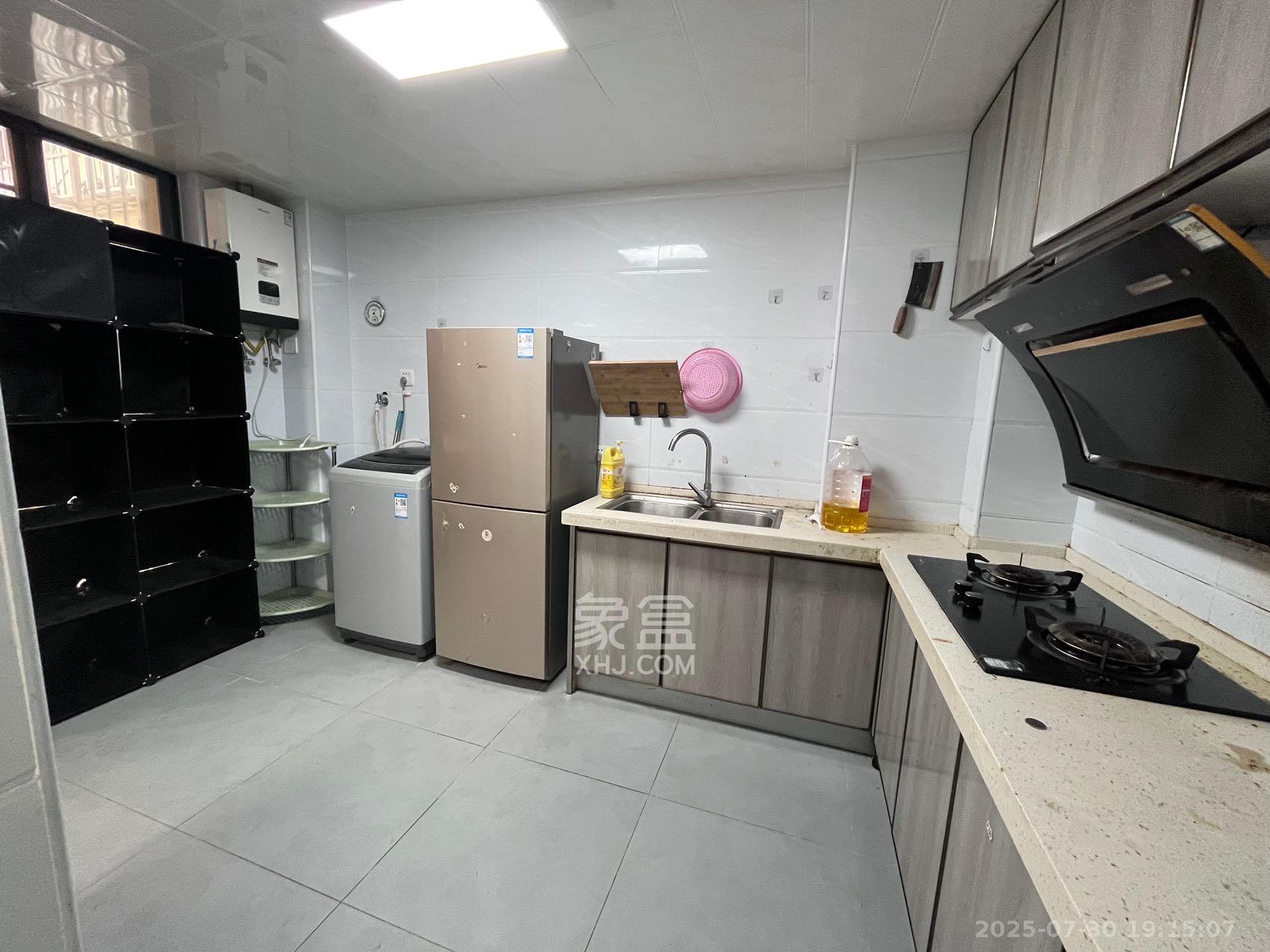 和康园小区  1室1厅1卫   1200.00元/月室内图