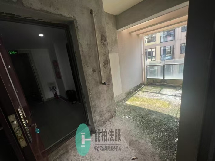 绿地海长流一期  4室2厅2卫   168.20万室内图