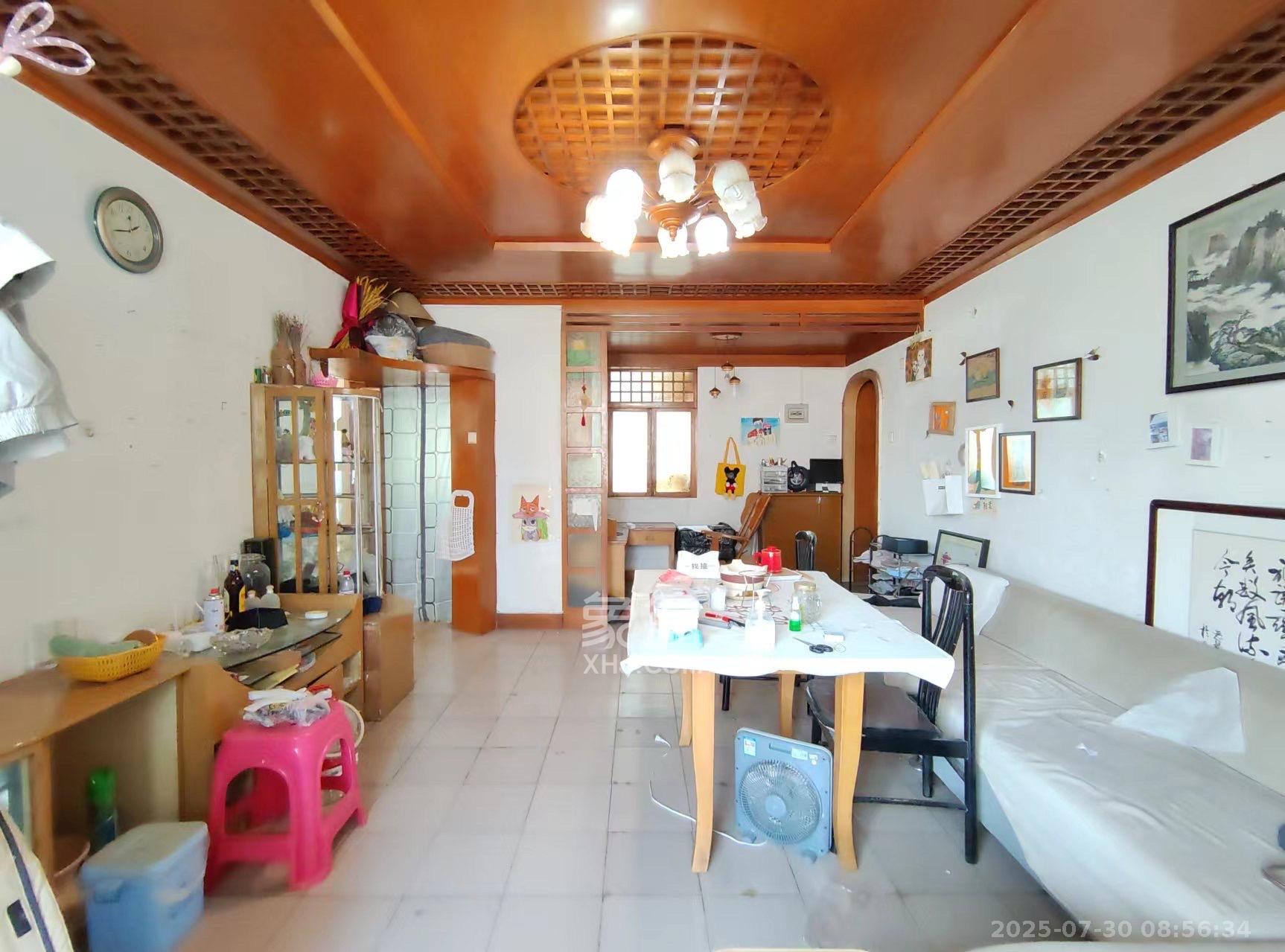 国立投资公司宿舍  2室1厅1卫    1600.0元/月室内图