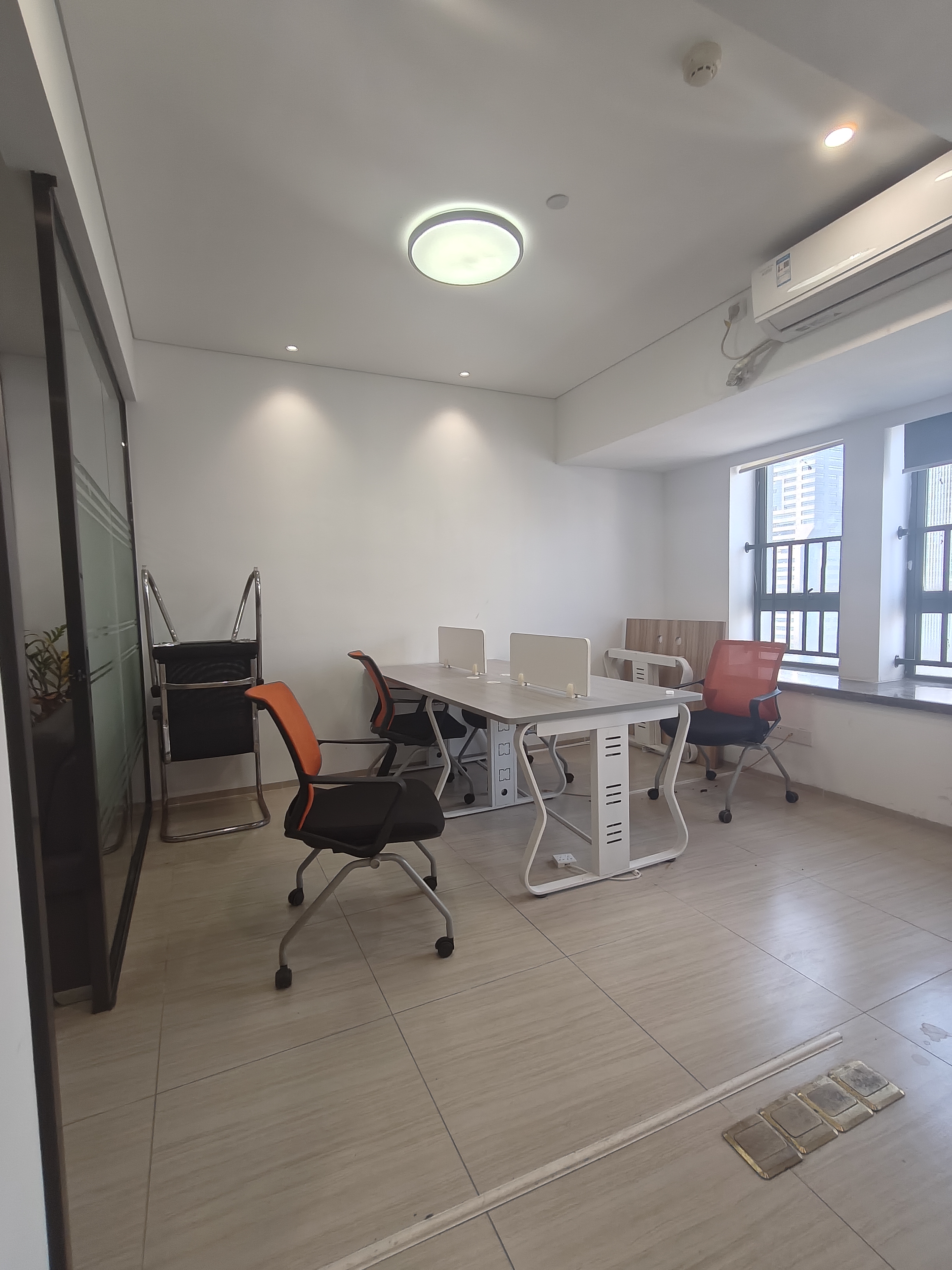 海航豪庭南苑  1室1厅1卫    2800.0元/月 海航豪庭南苑  1室1厅1卫    2800.0元/月室内图