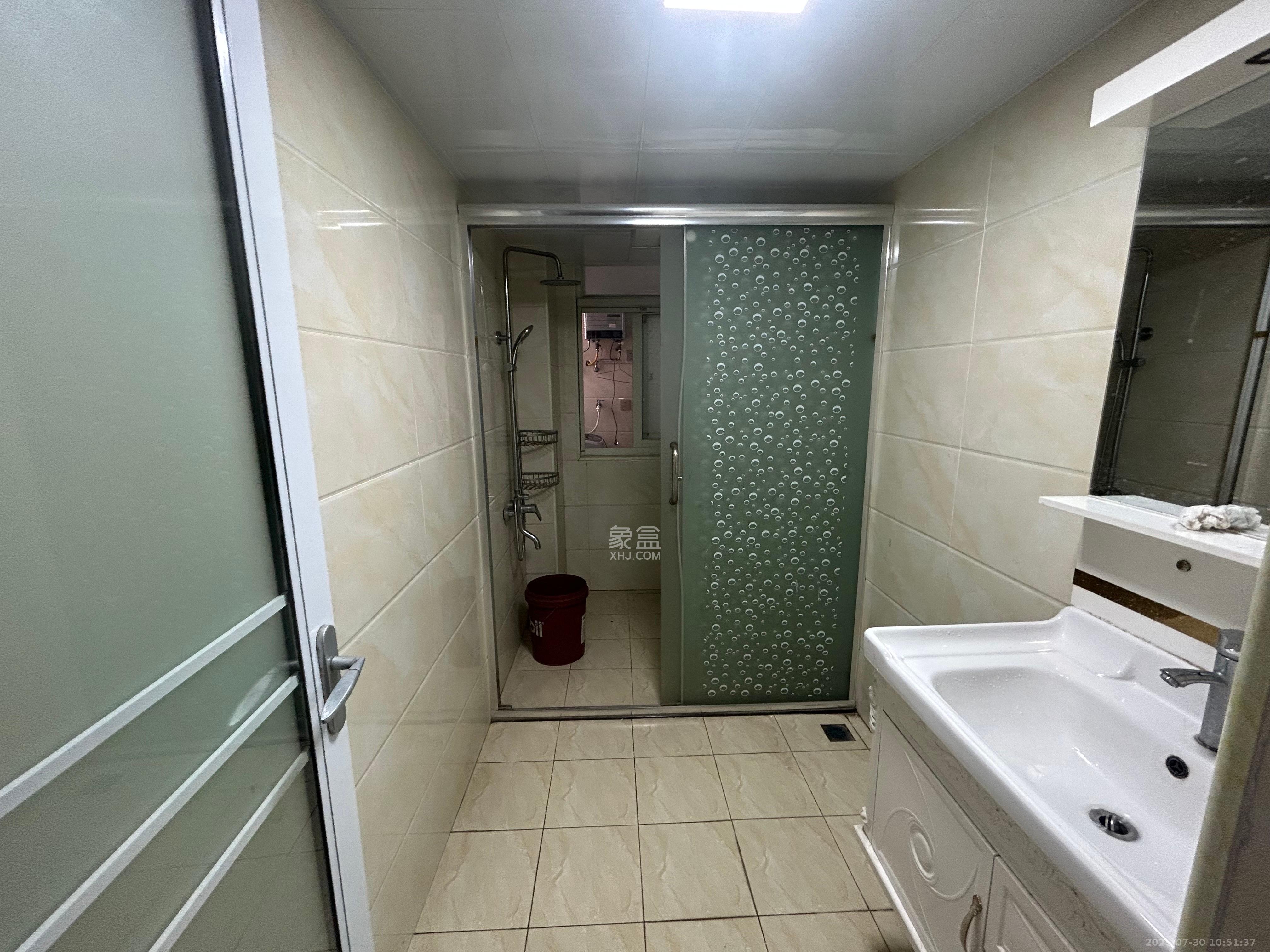 北辰三角洲E6区  3室2厅1卫    3200.0元/月室内图