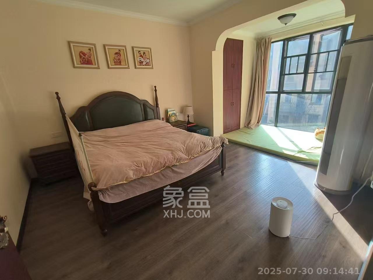 澳海澜庭  4室2厅2卫    2500.0元/月室内图