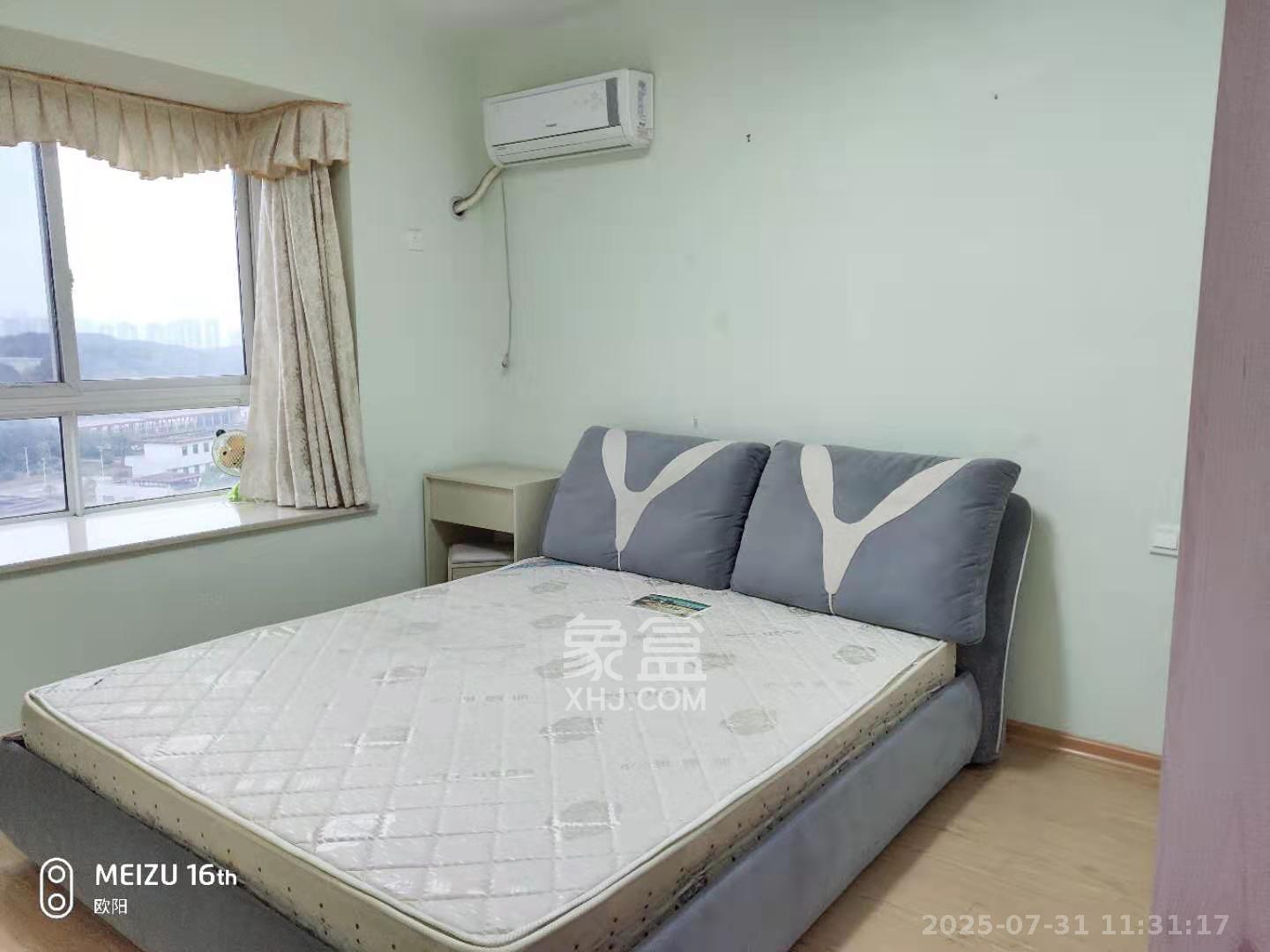 紫晶城  3室2厅1卫    1600.0元/月室内图