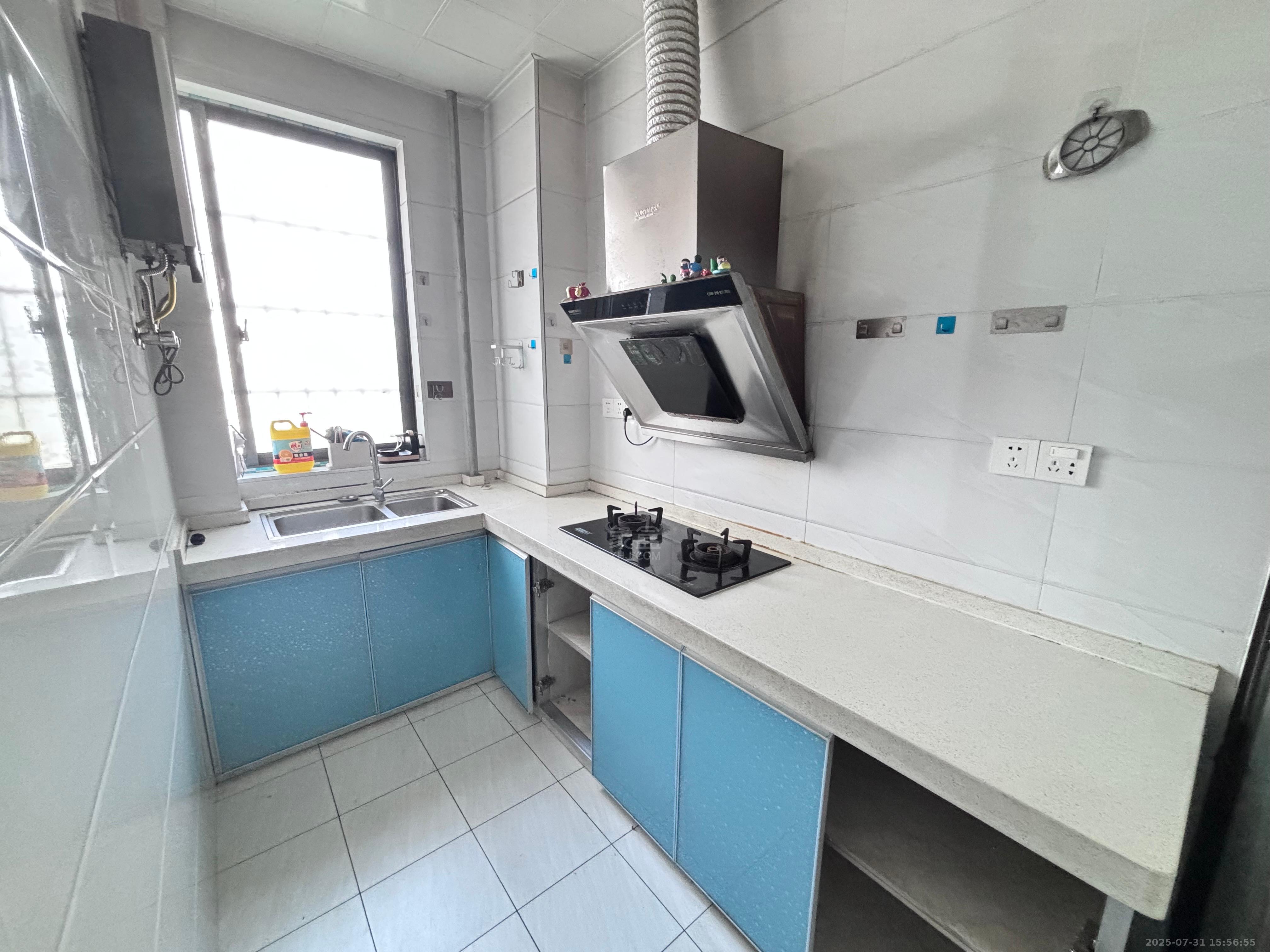 和厚园小区二期 2室2厅1卫 1500.0元/月 和厚园小区二期 2室2厅1卫 1500.0元/月室内图